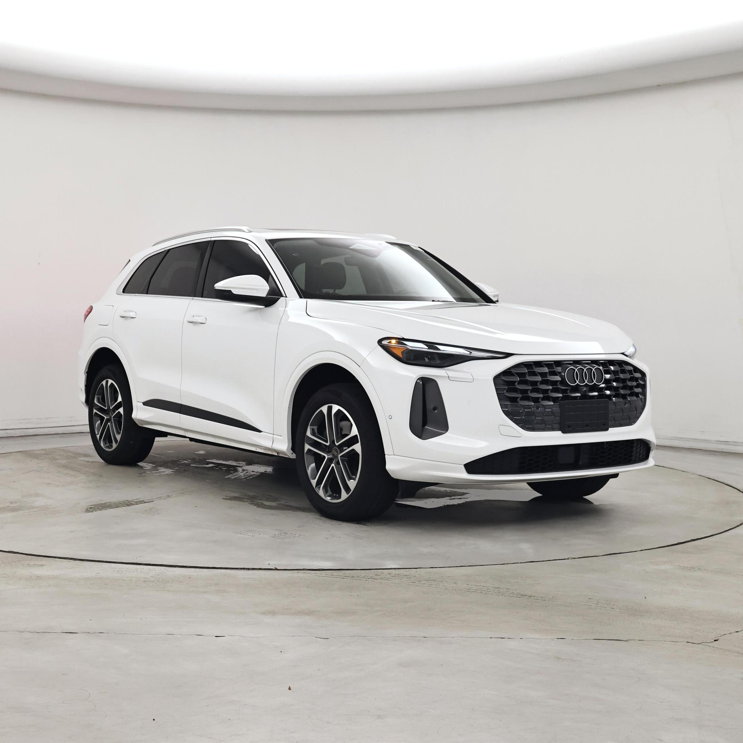 White 2025 Audi Q5 SUV / Crossover All-Wheel Drive Automatic