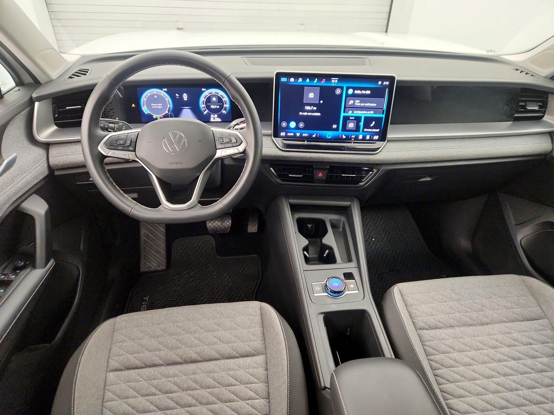Thumbnail: 2025 Volkswagen Tiguan - 9