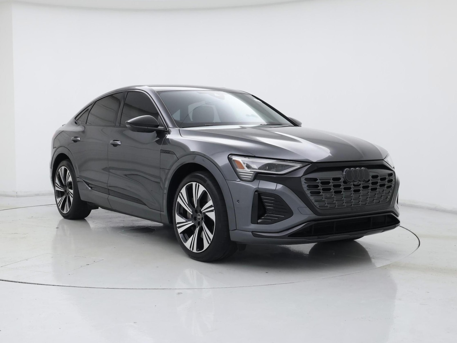 2024 Audi Q8 Sportback e-tron Prestige - Photo 2