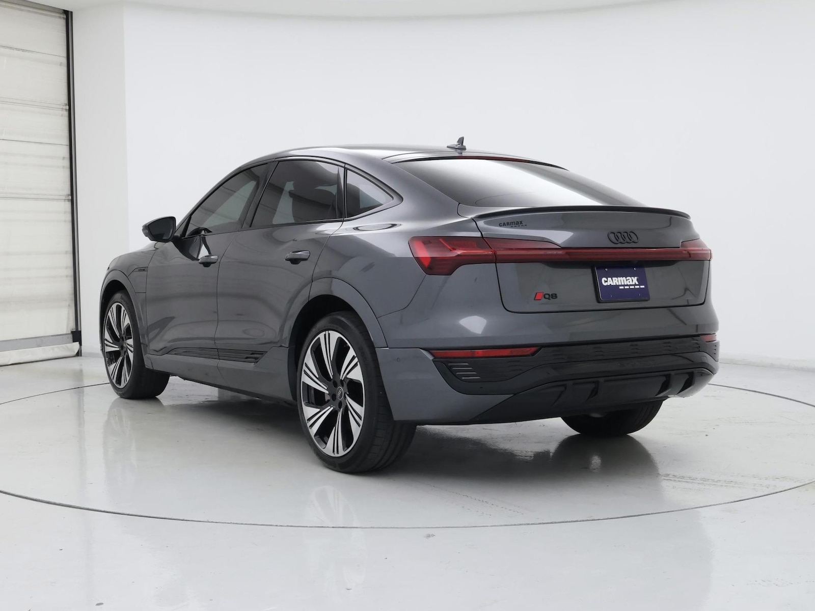 2024 Audi Q8 Sportback e-tron Prestige - Photo 3
