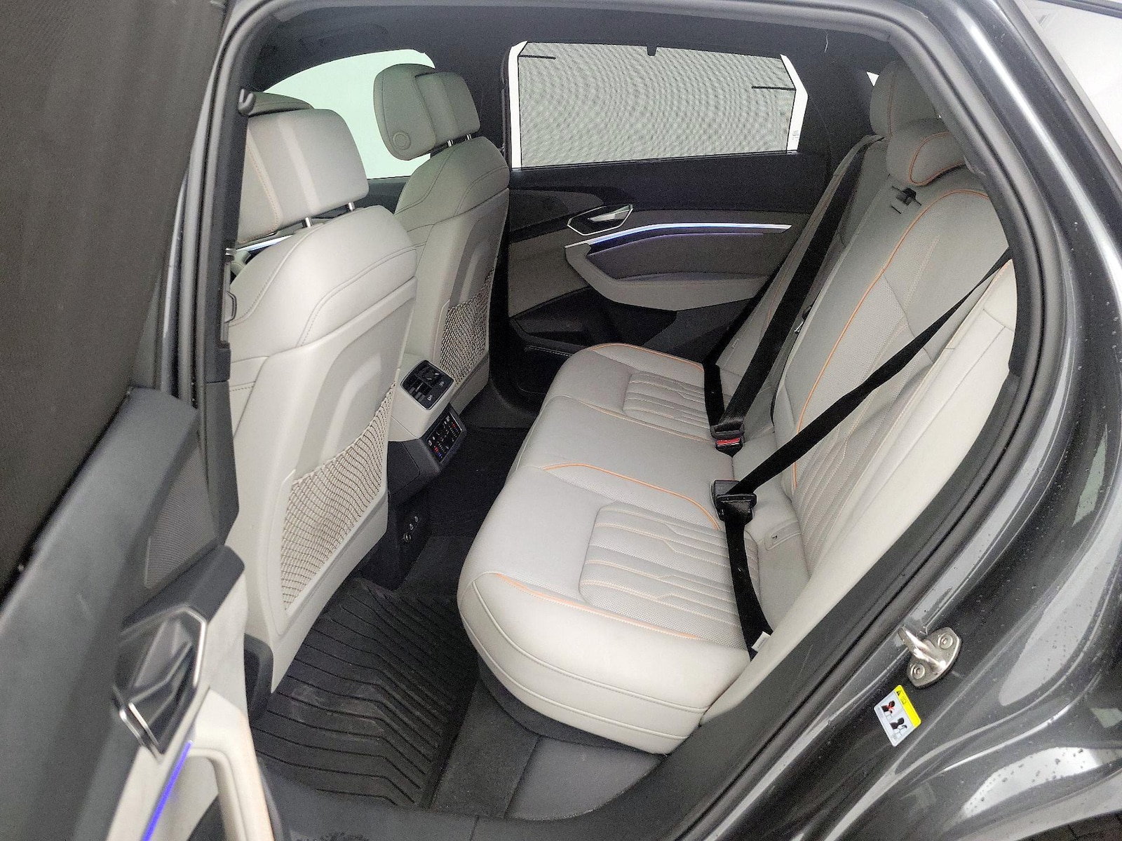 2024 Audi Q8 Sportback e-tron Prestige - Photo 22