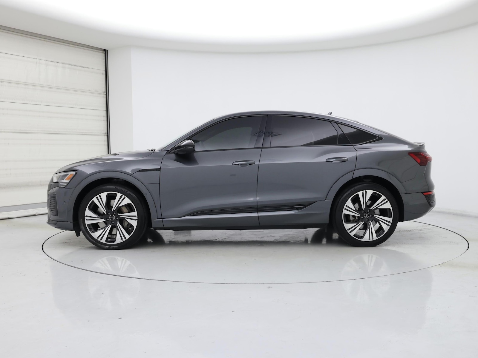 2024 Audi Q8 Sportback e-tron Prestige - Photo 4