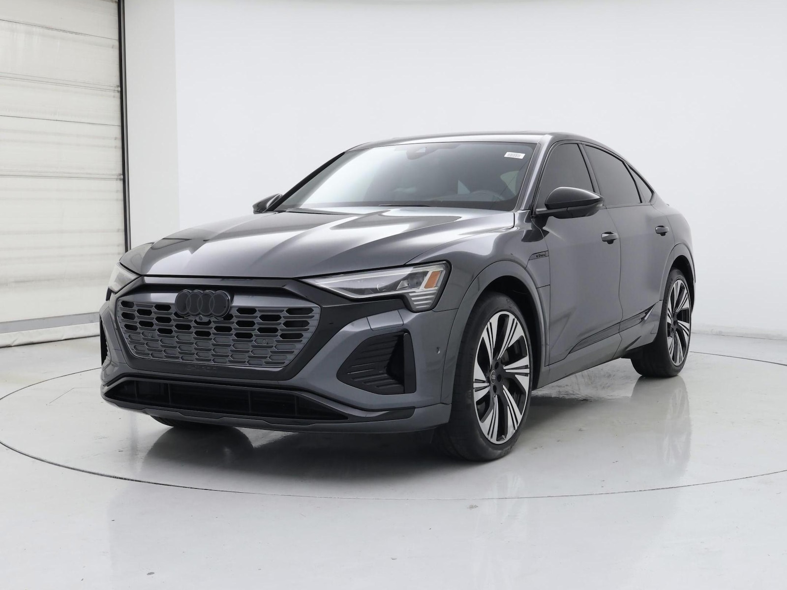 2024 Audi Q8 Sportback e-tron Prestige - Photo 5