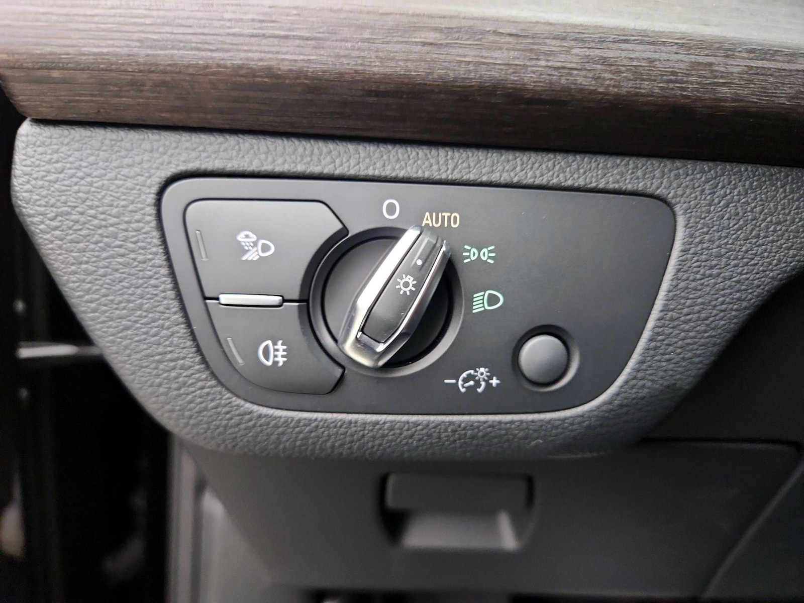 2024 Audi Q5 Premium Plus - Photo 14
