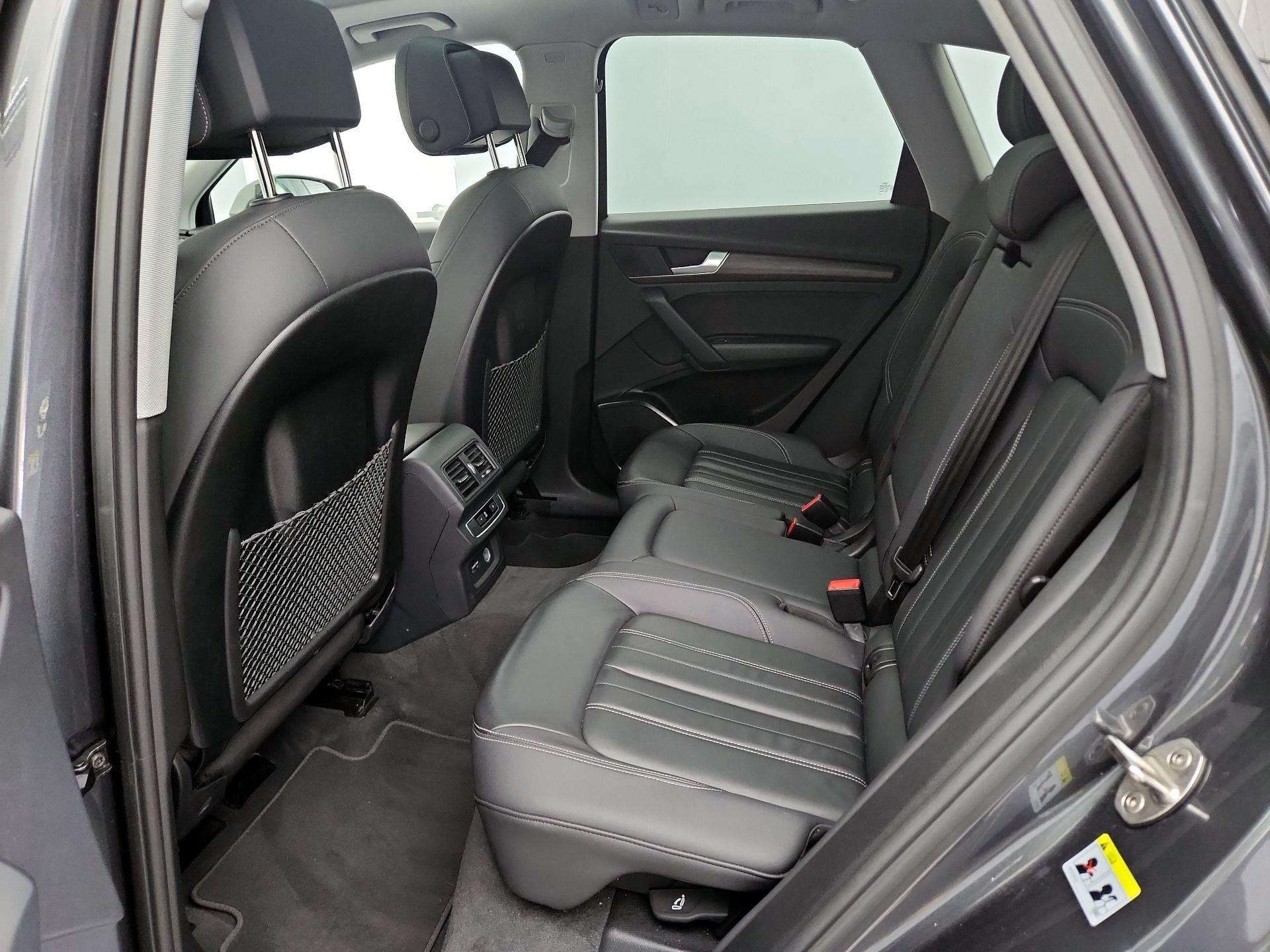 Thumbnail: 2023 Audi Q5 - 20