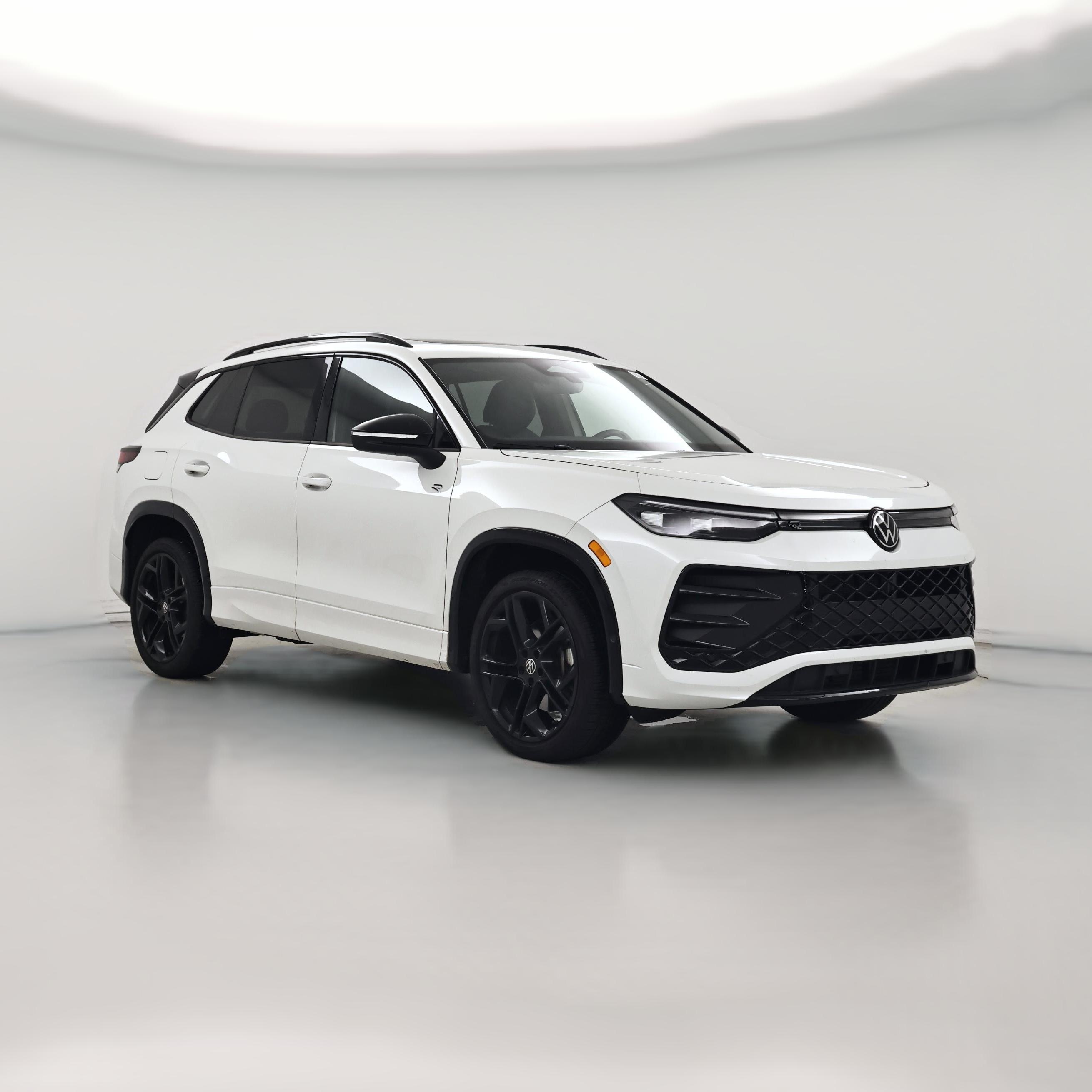 Thumbnail: 2025 Volkswagen Tiguan - 1