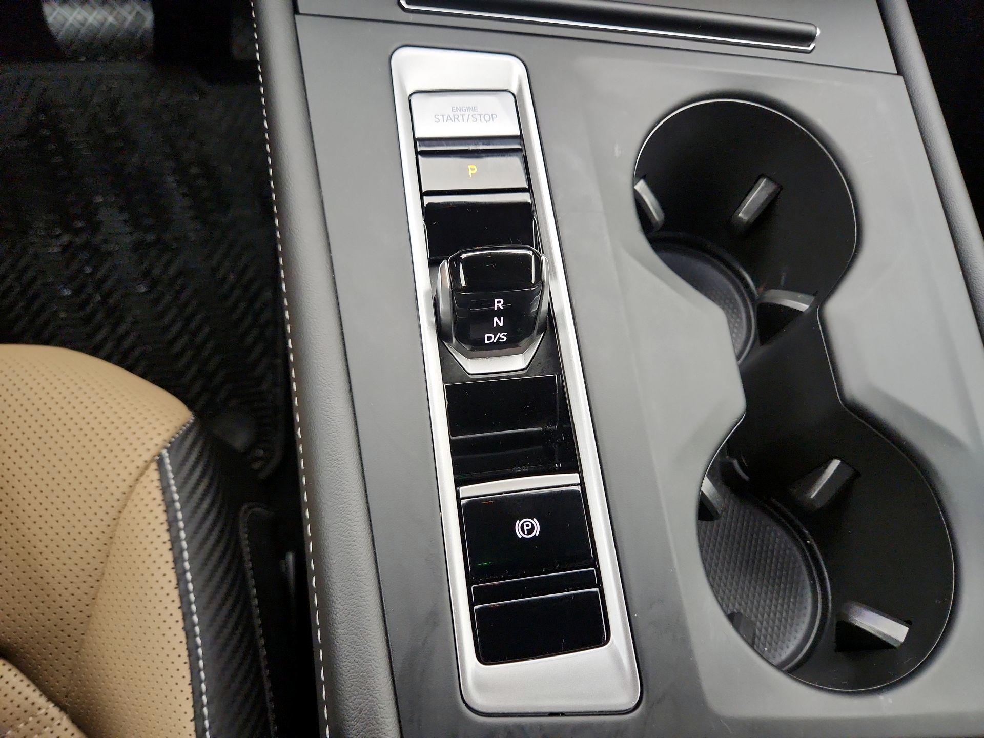 Thumbnail: 2025 Volkswagen Atlas - 17