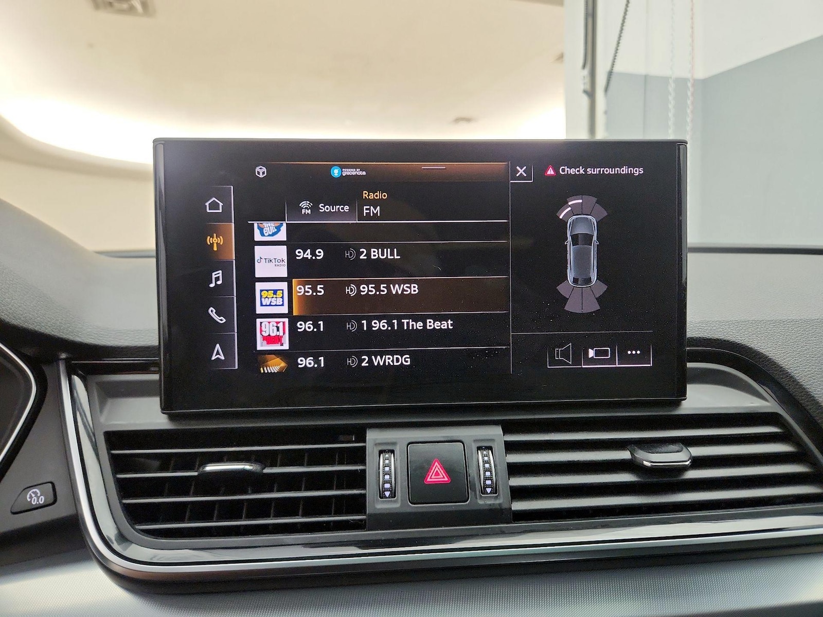 2023 Audi Q5 Sportback Premium Plus - Photo 16