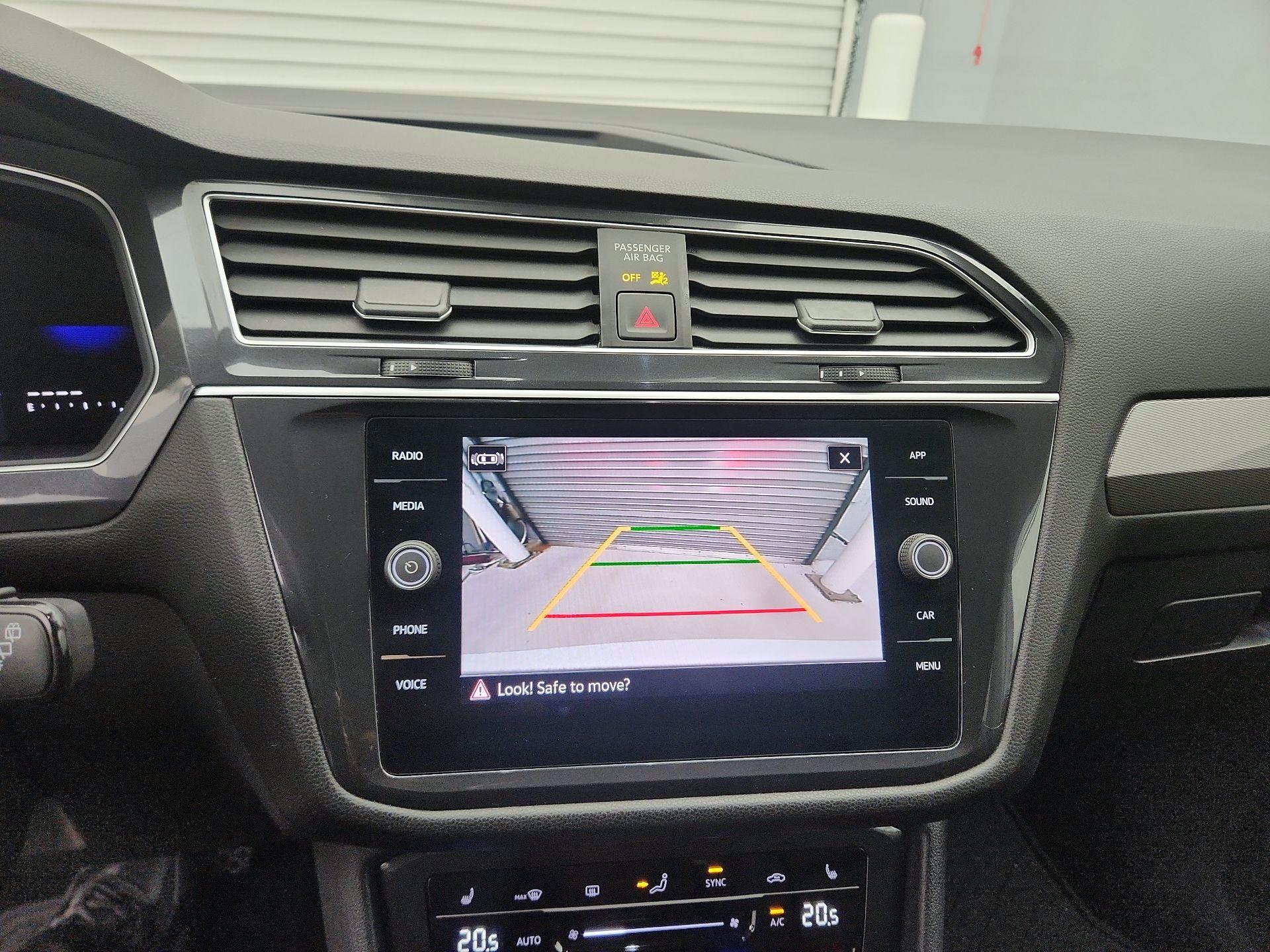 Thumbnail: 2024 Volkswagen Tiguan - 14