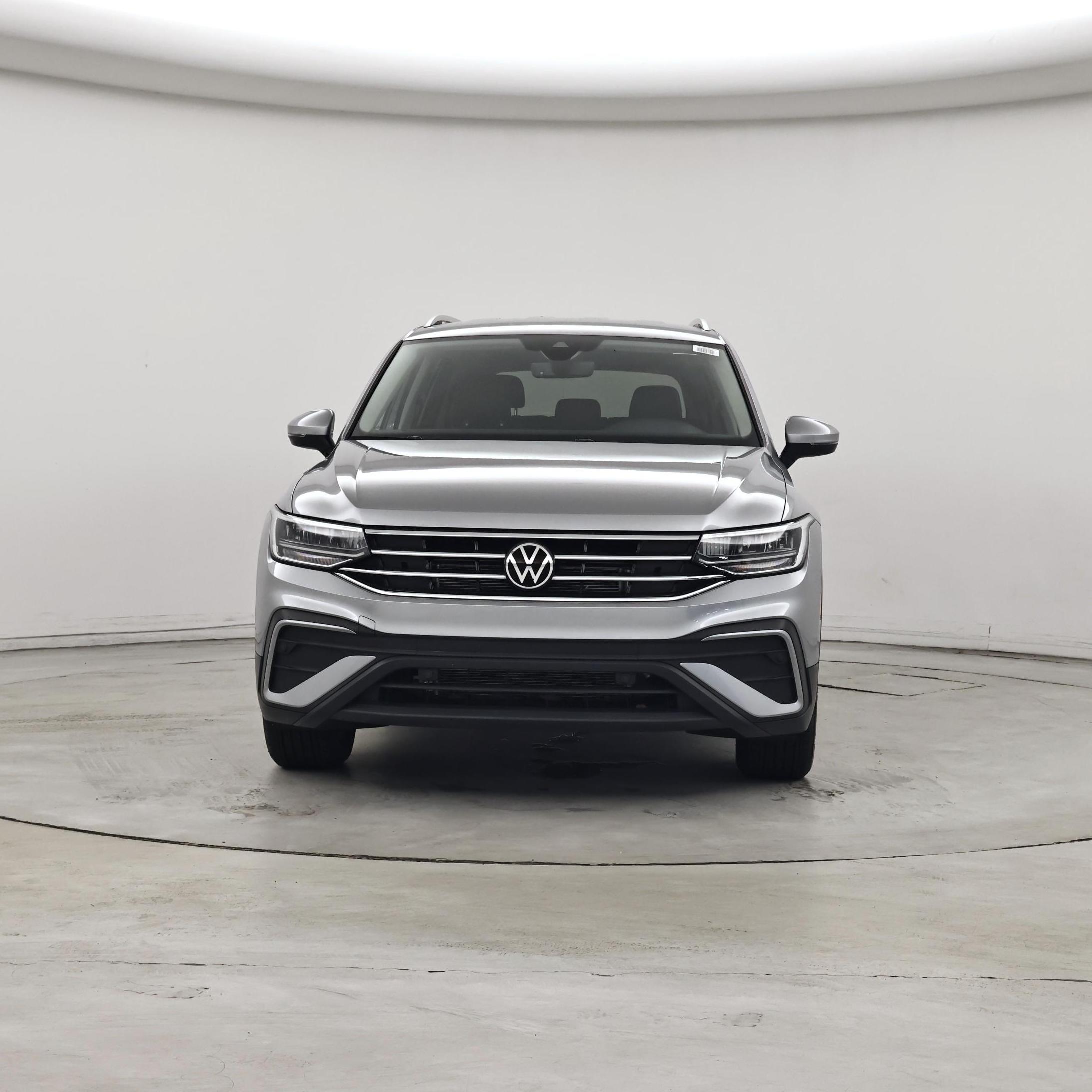 Thumbnail: 2023 Volkswagen Tiguan - 5