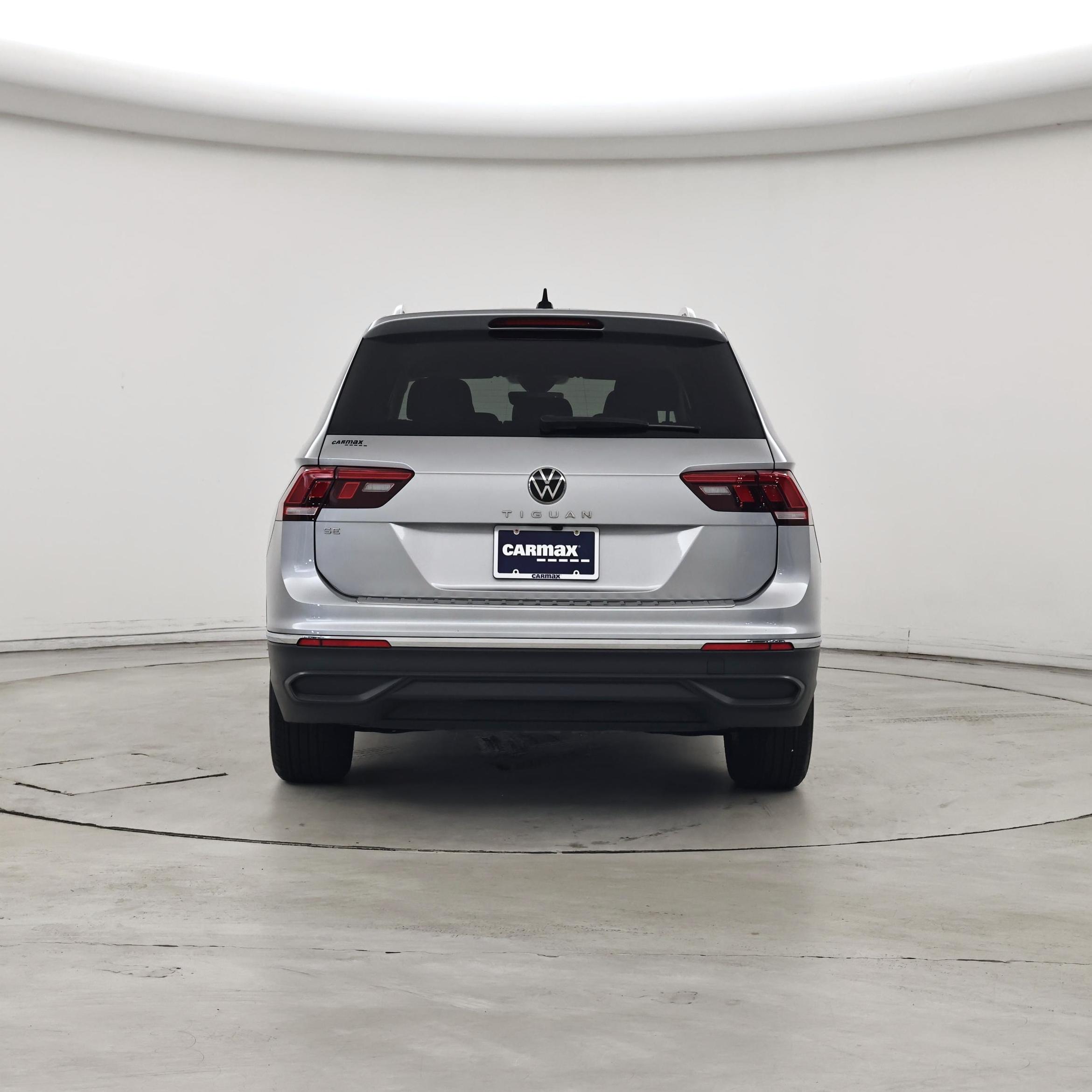 Thumbnail: 2023 Volkswagen Tiguan - 6