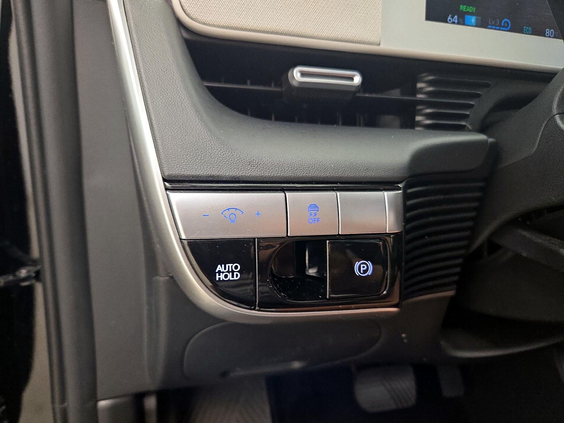 Thumbnail: 2024 Hyundai Ioniq 5 - 13