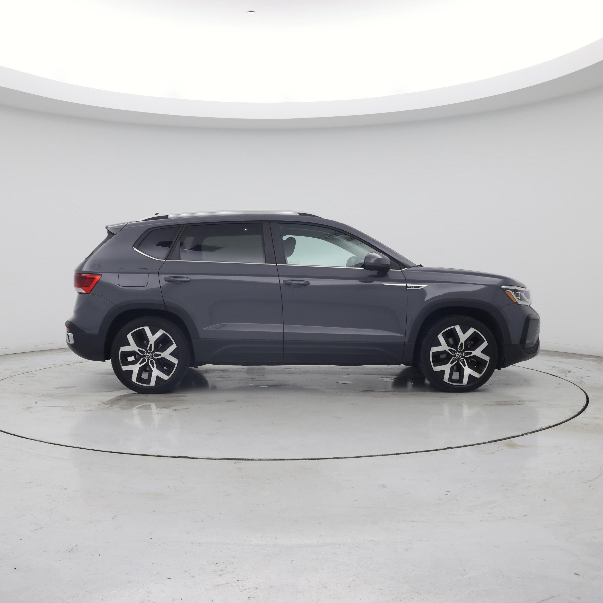 Thumbnail: 2023 Volkswagen Taos - 7