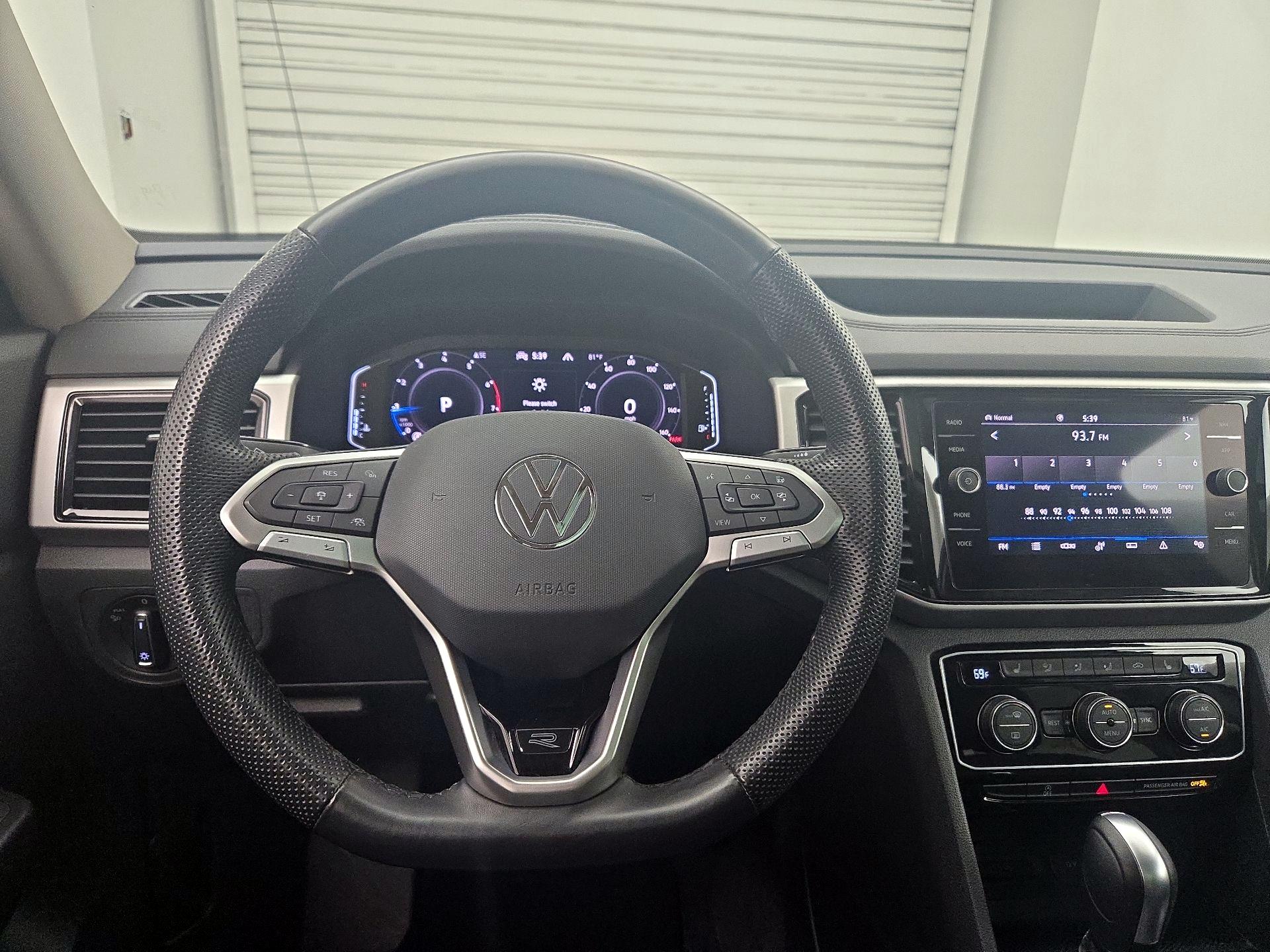 Thumbnail: 2023 Volkswagen Atlas - 10