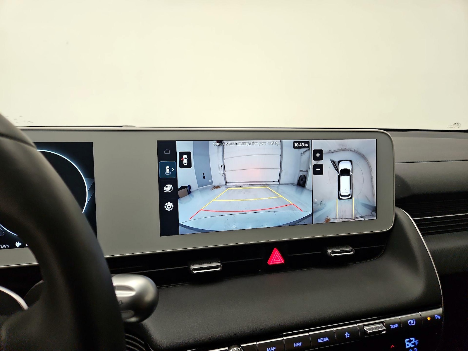 2024 Hyundai IONIQ 5 Limited - Photo 16