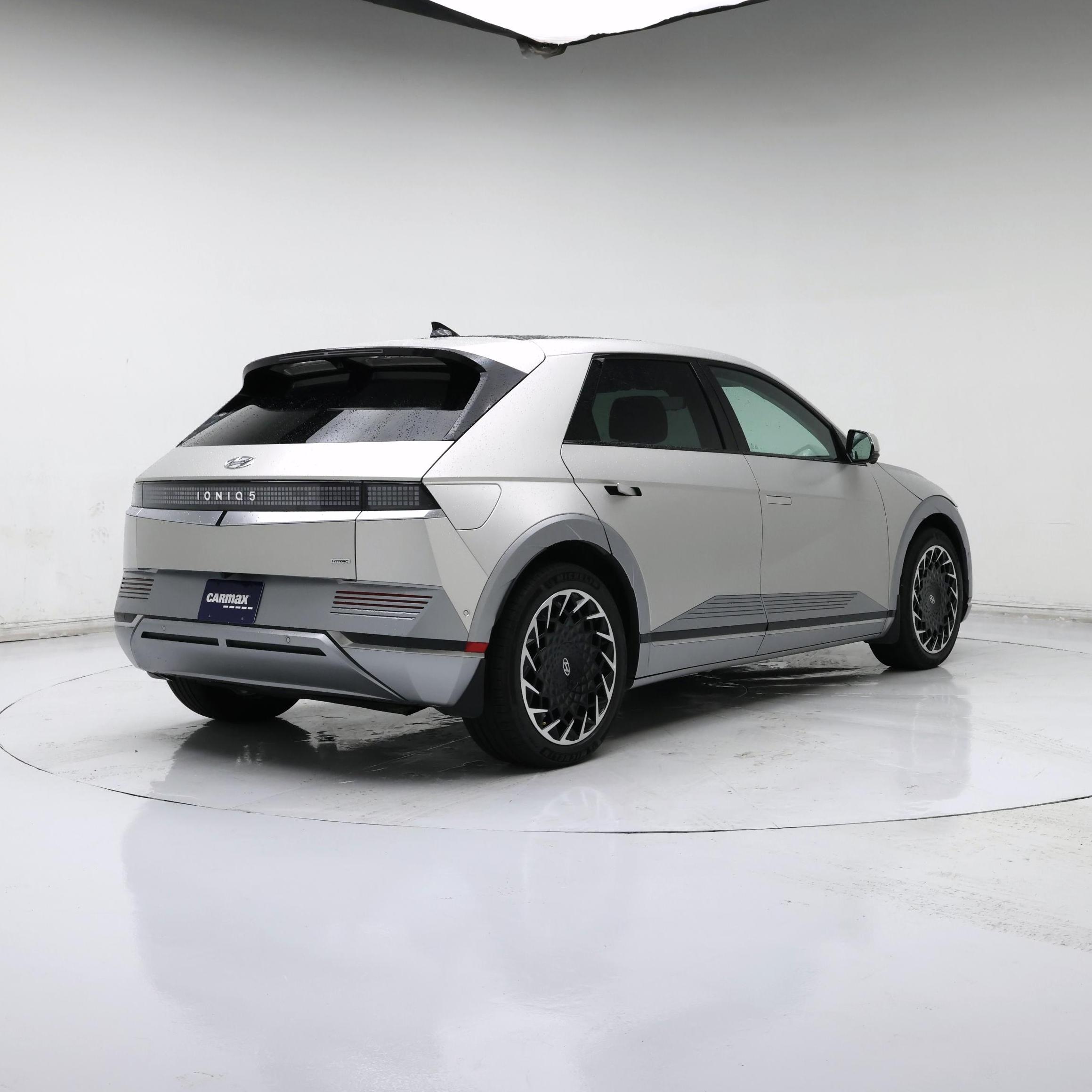 Thumbnail: 2024 Hyundai Ioniq 5 - 8