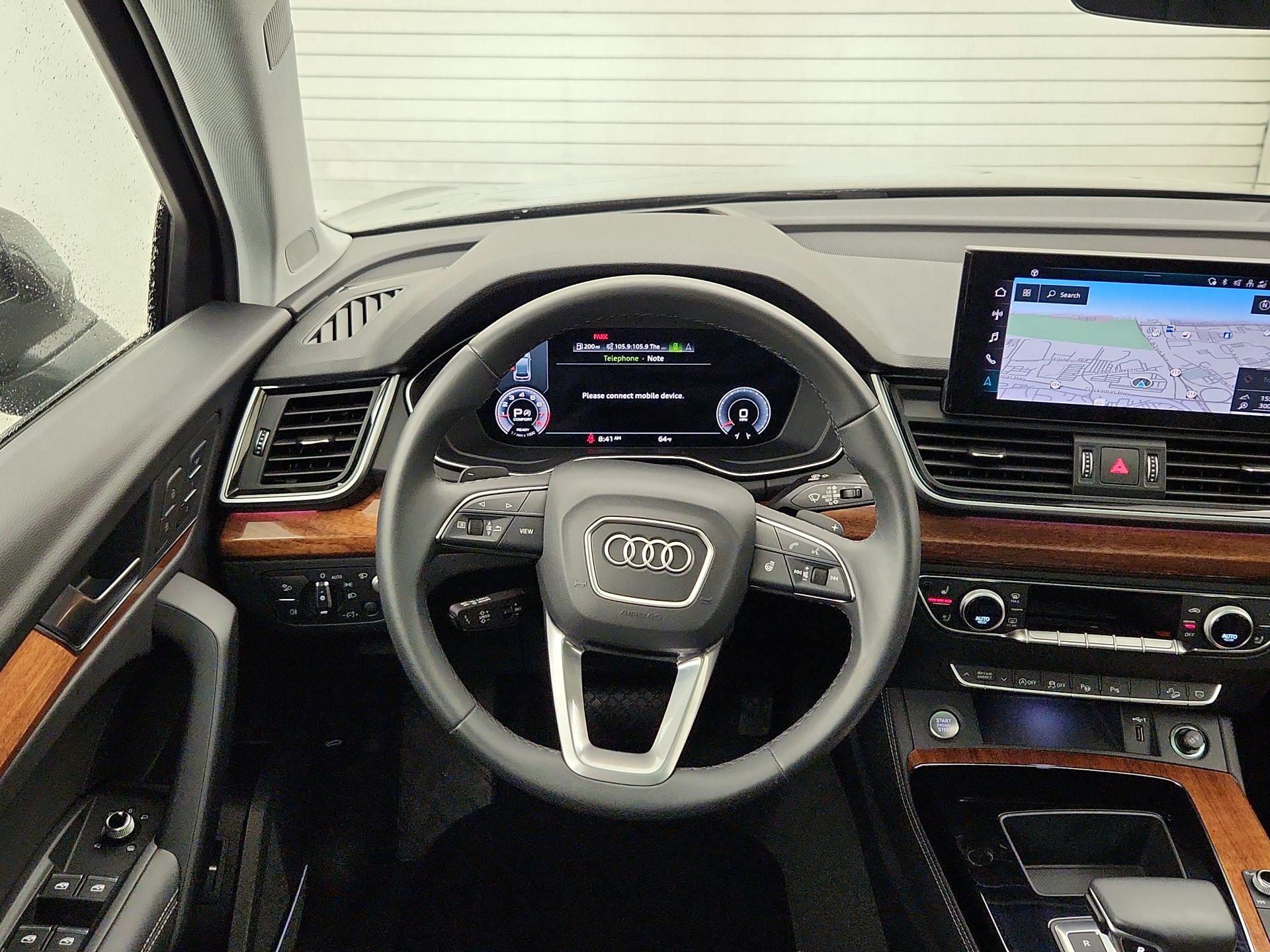 Thumbnail: 2023 Audi Q5 - 10