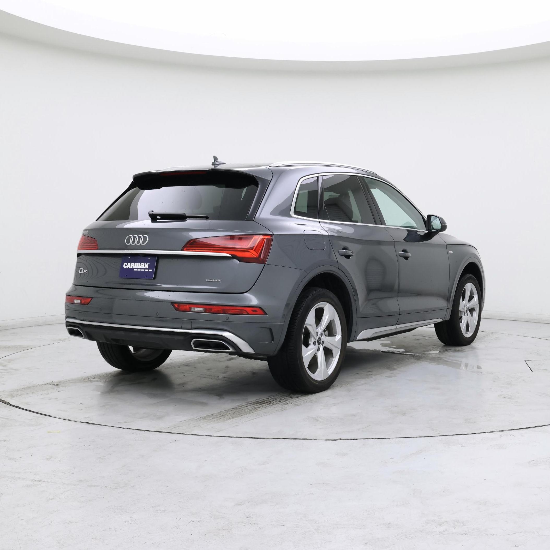 Thumbnail: 2023 Audi Q5 - 8