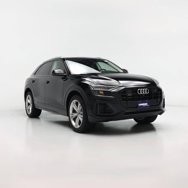 2023 Audi Q8 Premium