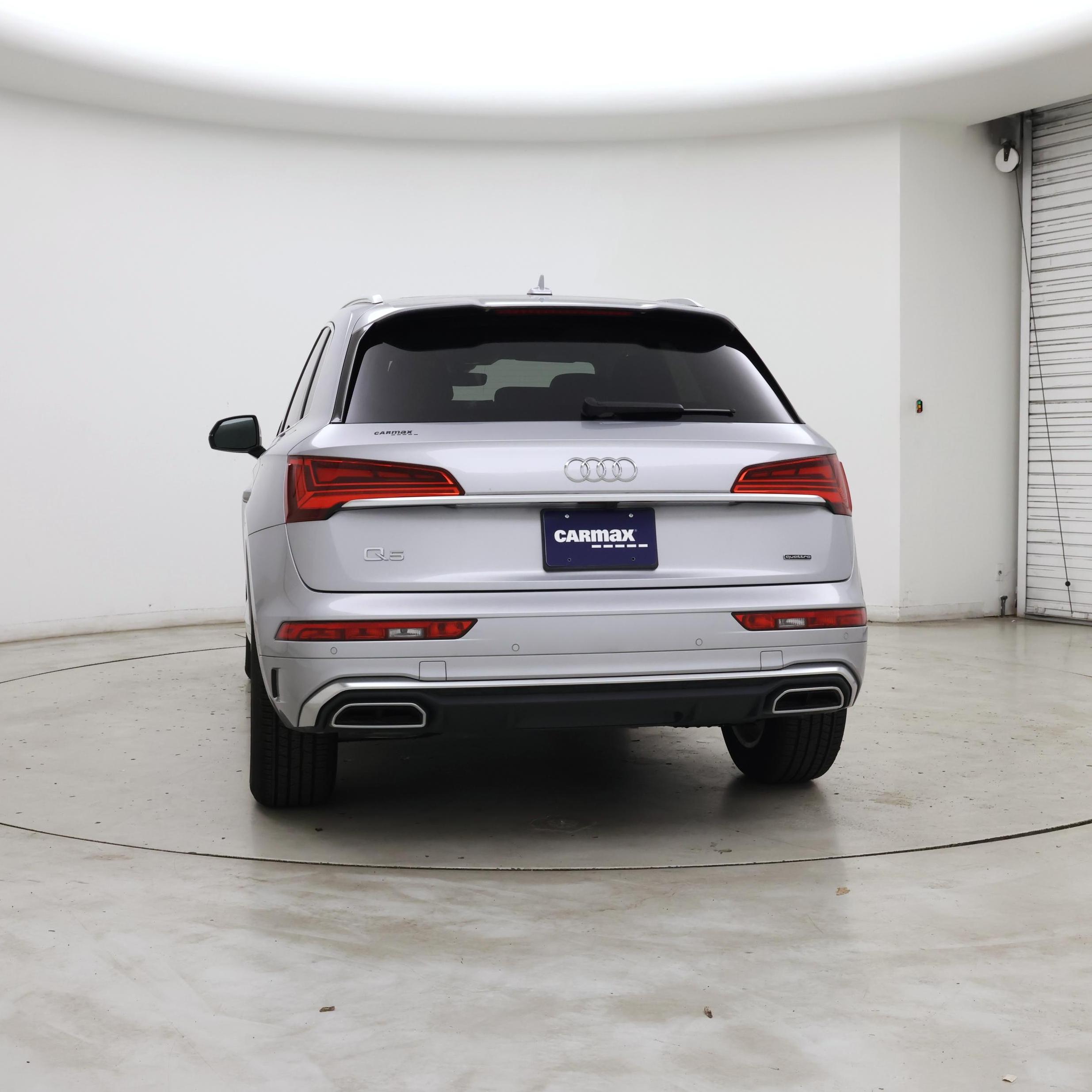 Thumbnail: 2023 Audi Q5 - 6