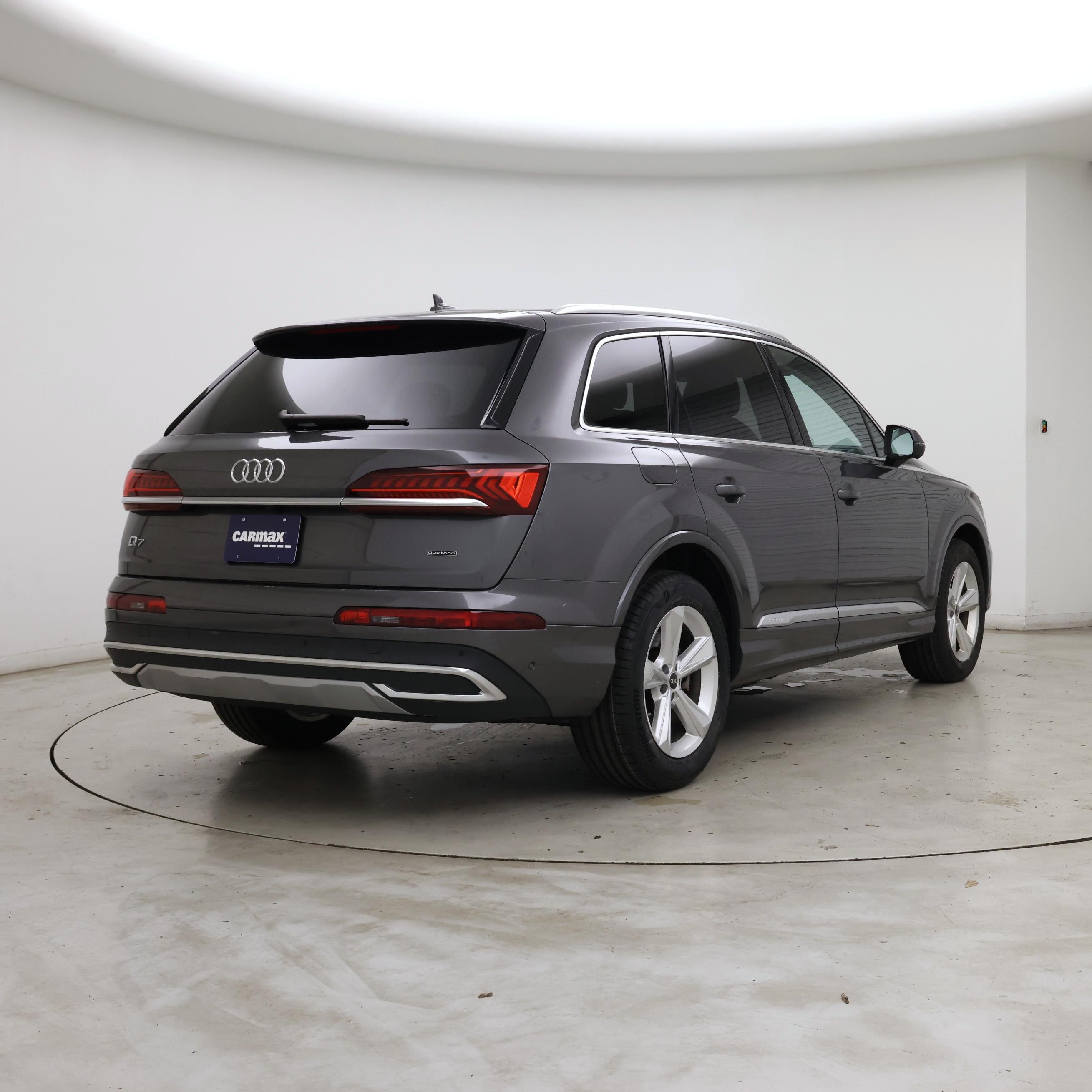 Thumbnail: 2023 Audi Q7 - 8