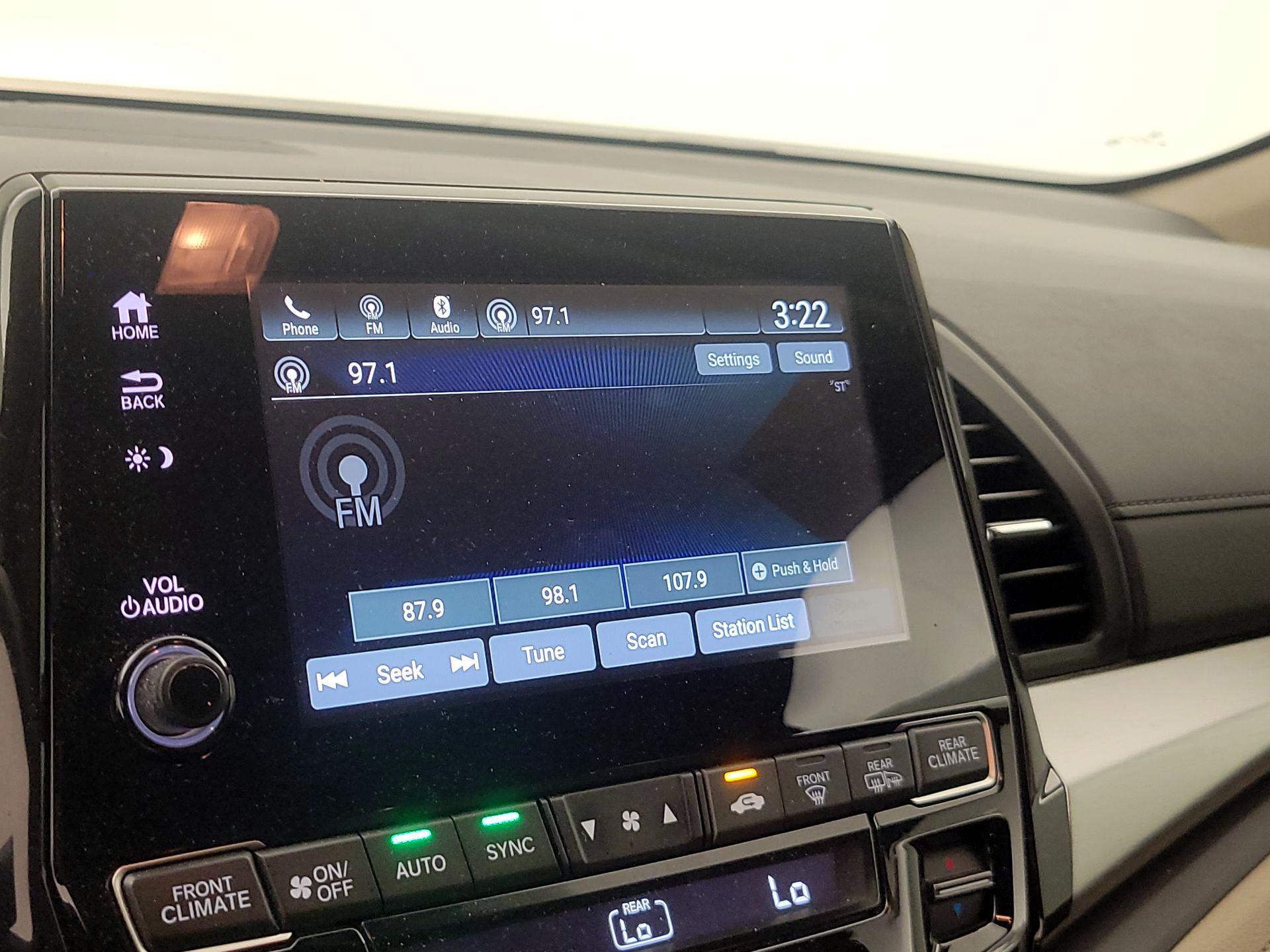 Thumbnail: 2020 Honda Odyssey - 15