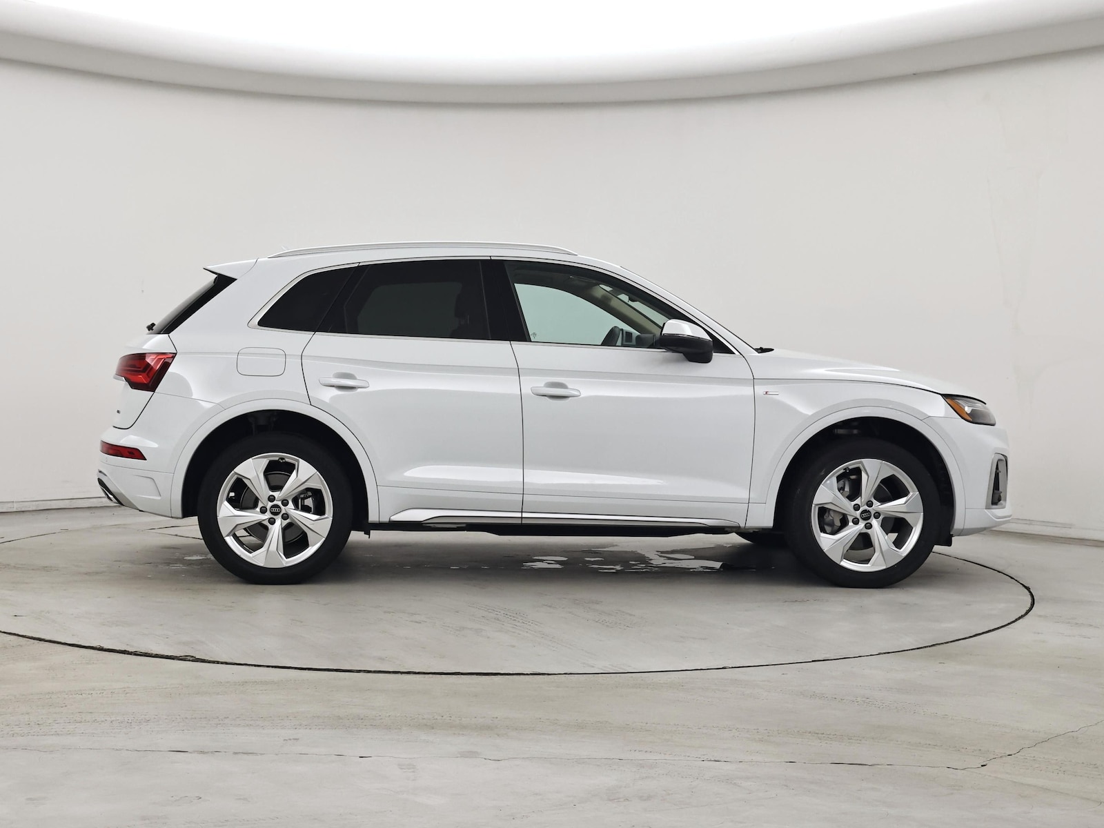 2023 Audi Q5 Premium Plus - Photo 8