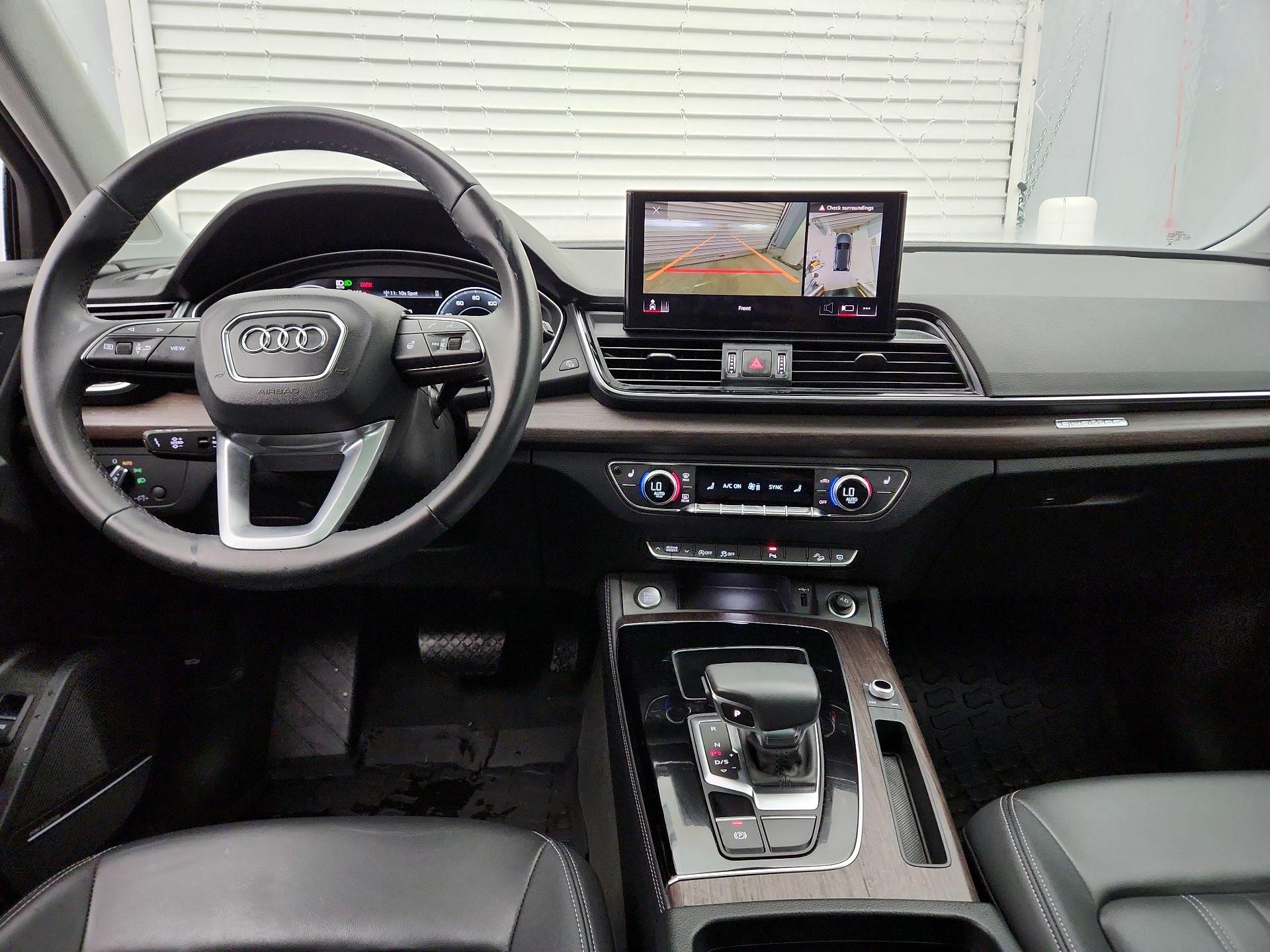 Thumbnail: 2023 Audi Q5 - 9