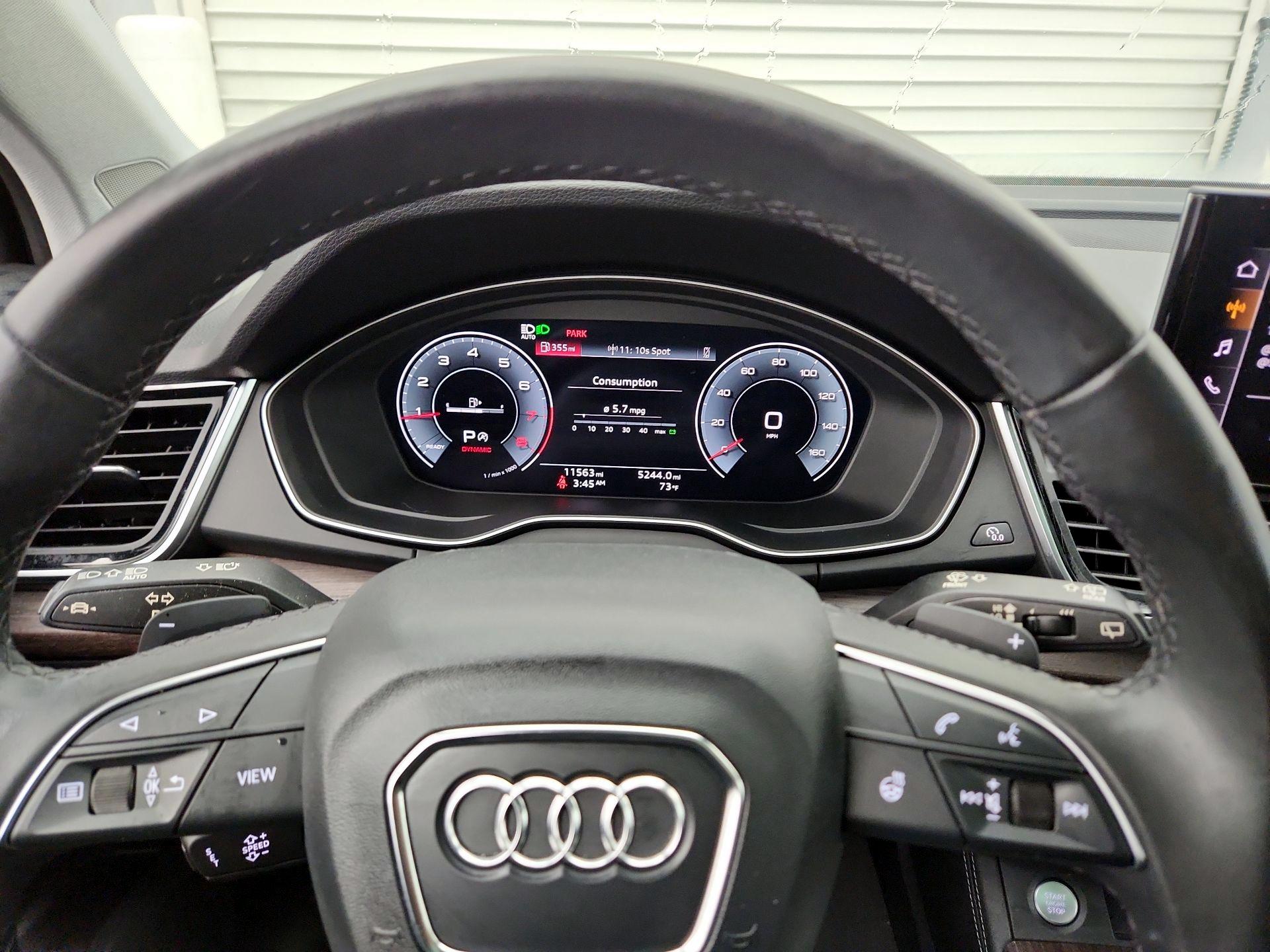Thumbnail: 2023 Audi Q5 - 10