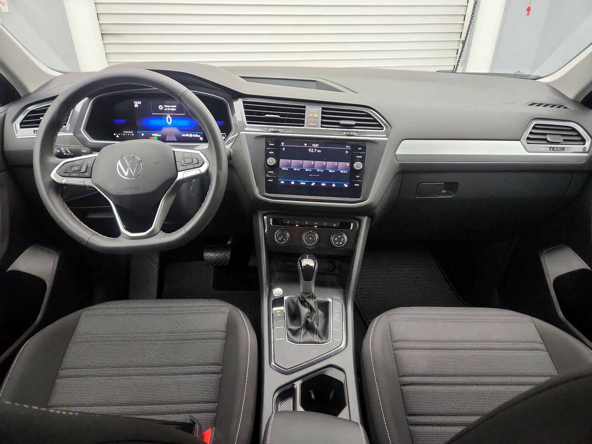 Thumbnail: 2024 Volkswagen Tiguan - 9