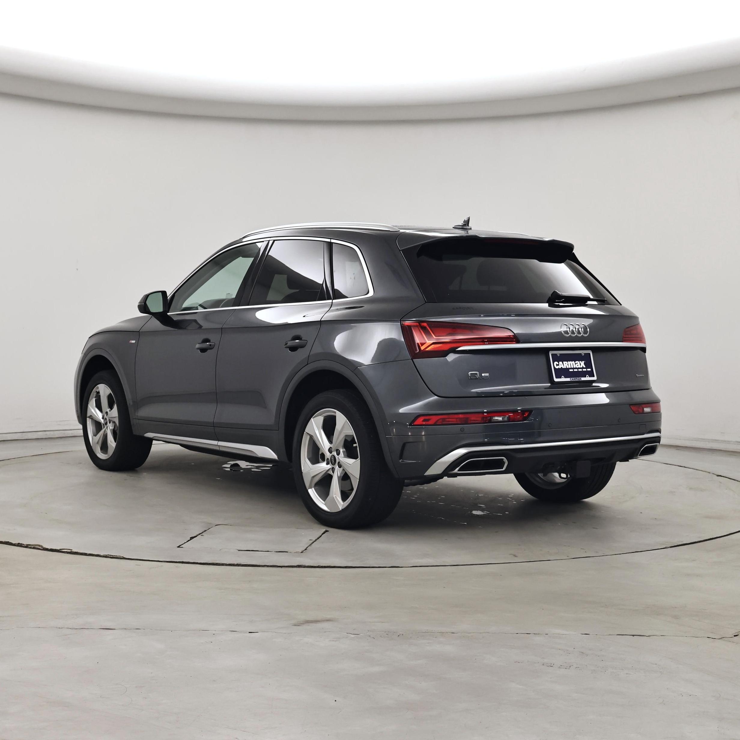 Thumbnail: 2023 Audi Q5 - 2