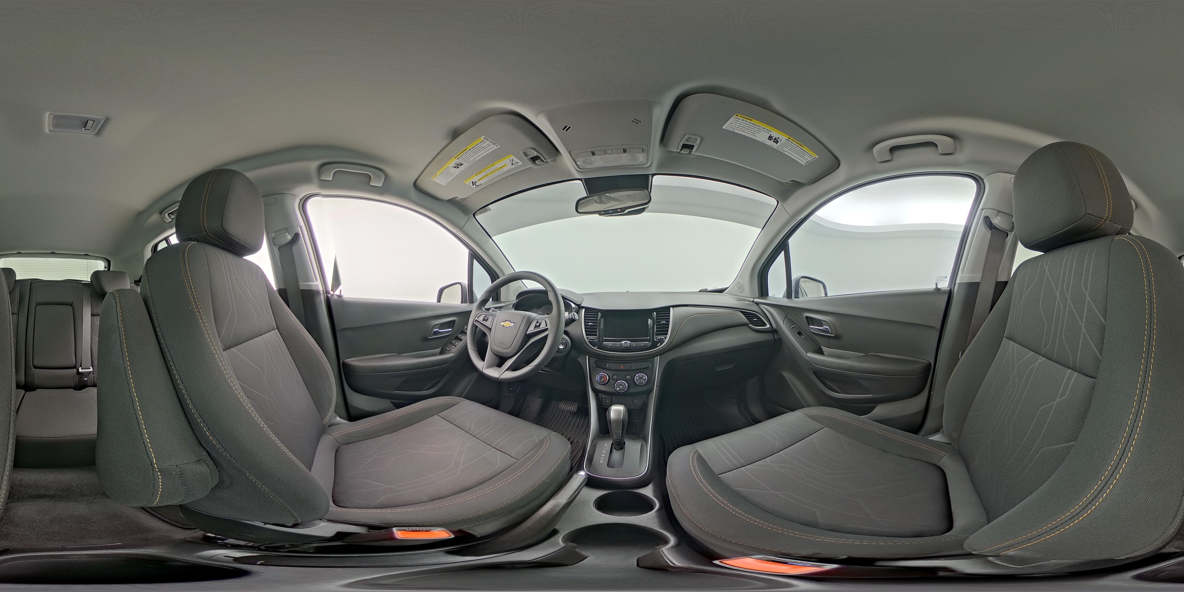 2020 Chevrolet Trax LT - Photo 24