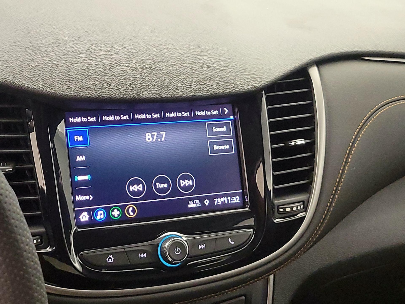 2020 Chevrolet Trax LT - Photo 16