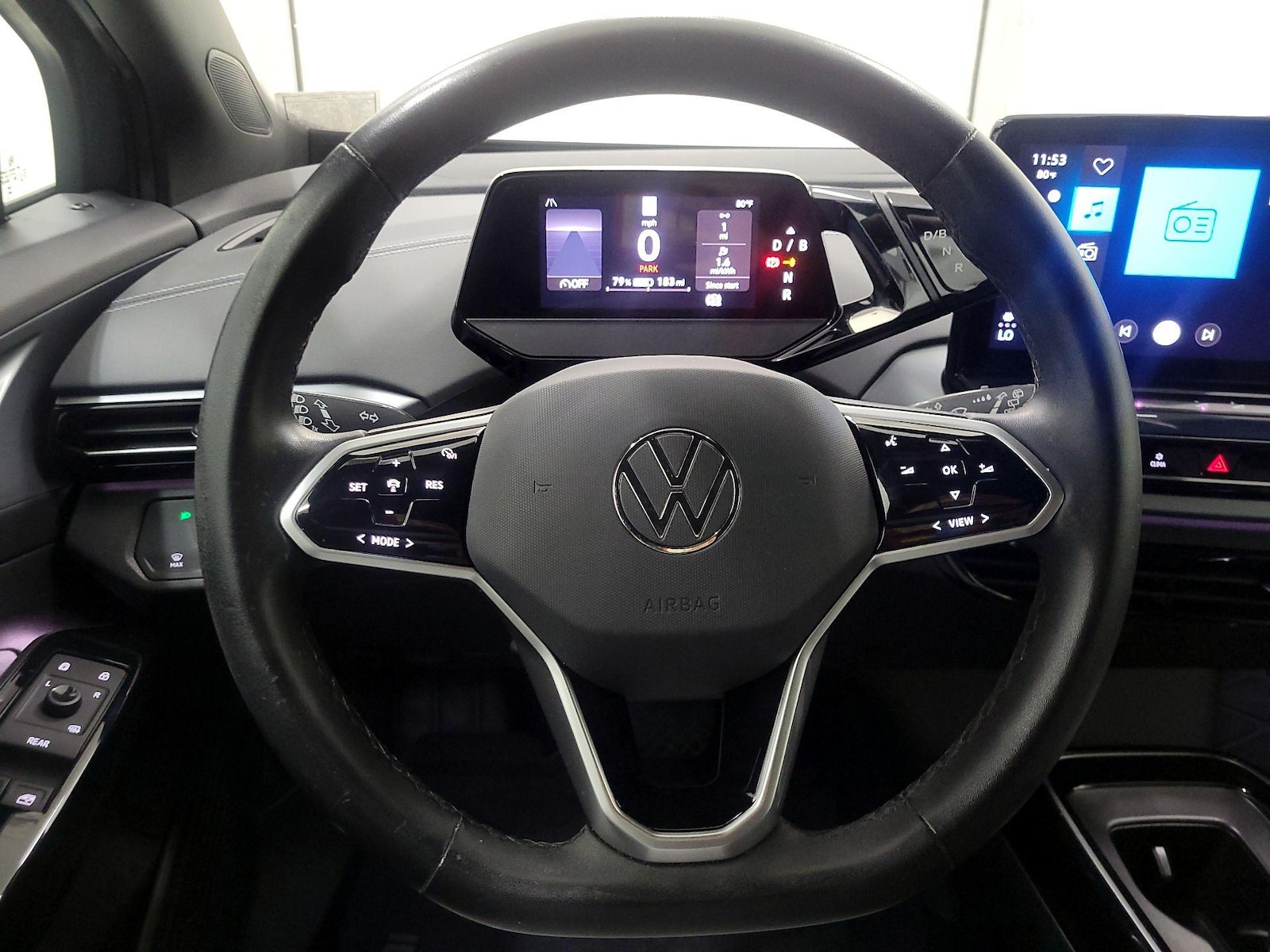 2023 Volkswagen ID.4 PRO - Photo 11