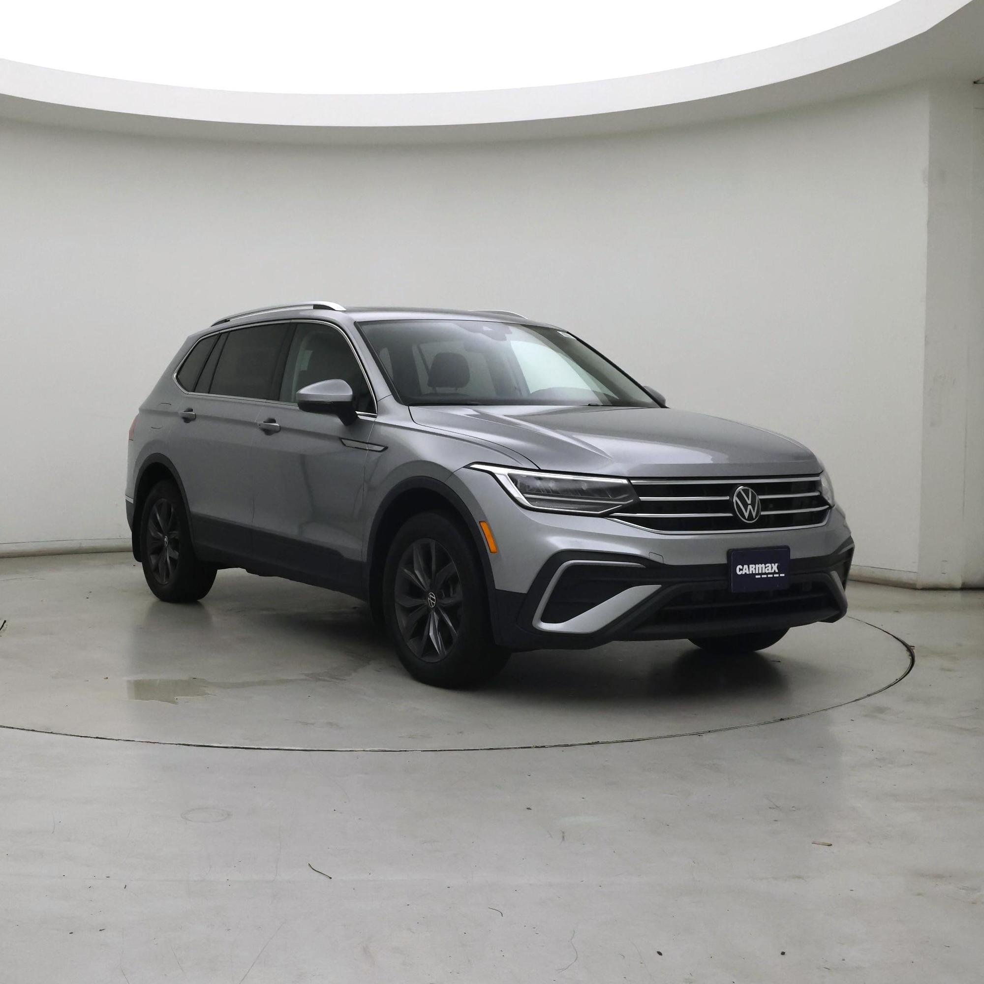 Silver 2024 Volkswagen Tiguan SUV / Crossover All-Wheel Drive Automatic