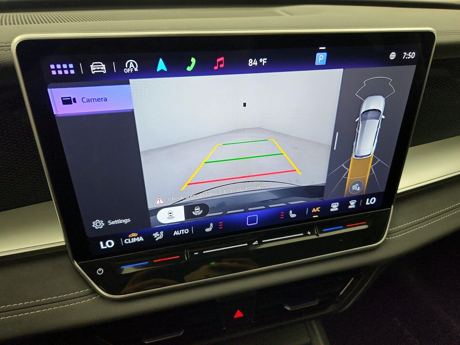 2025 Volkswagen Tiguan SE - Photo 15
