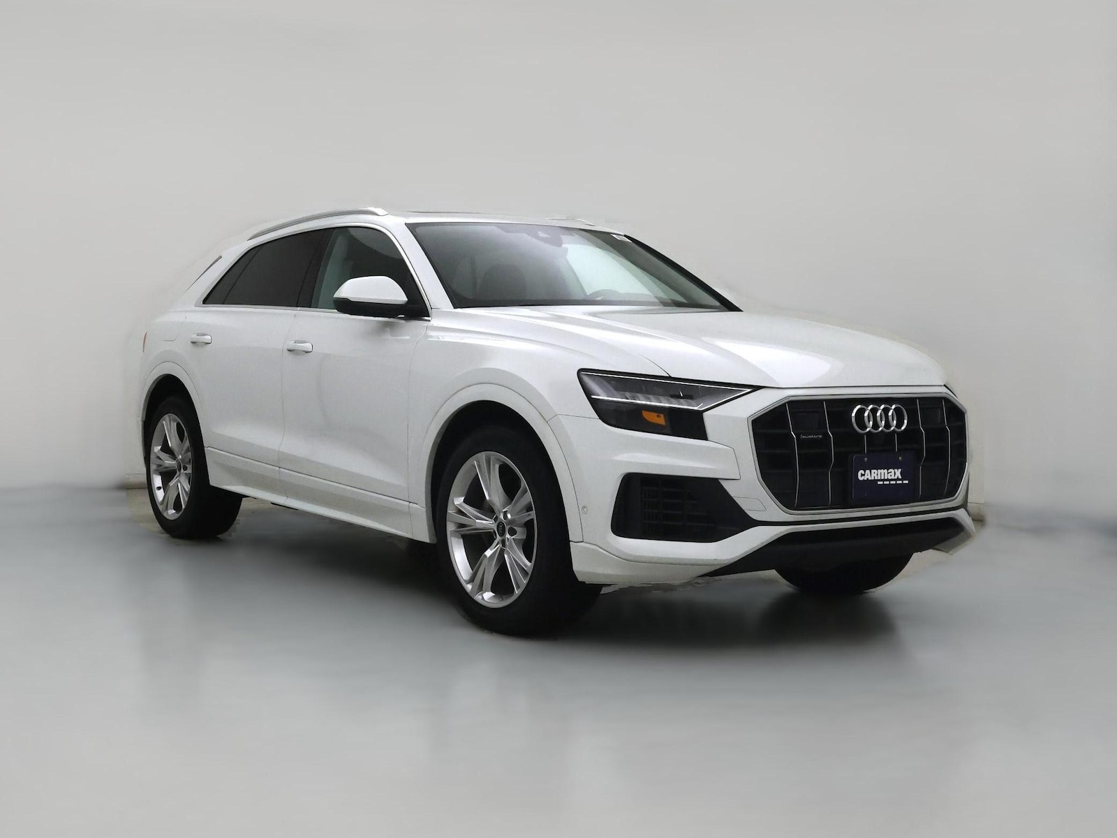2023 Audi Q8