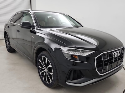 2023 Audi Q8 Premium Plus