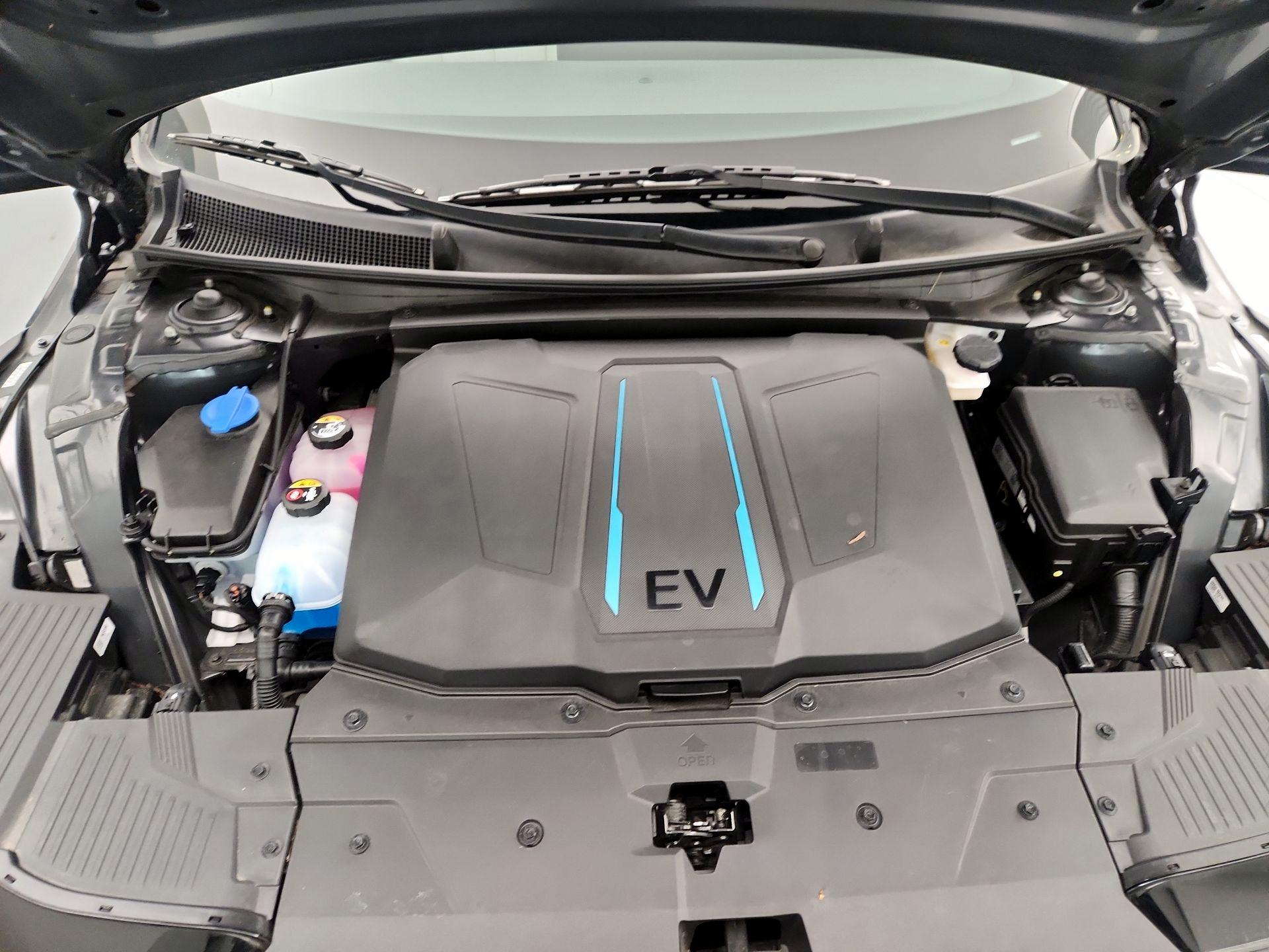 Thumbnail: 2023 Hyundai Ioniq 5 - 20