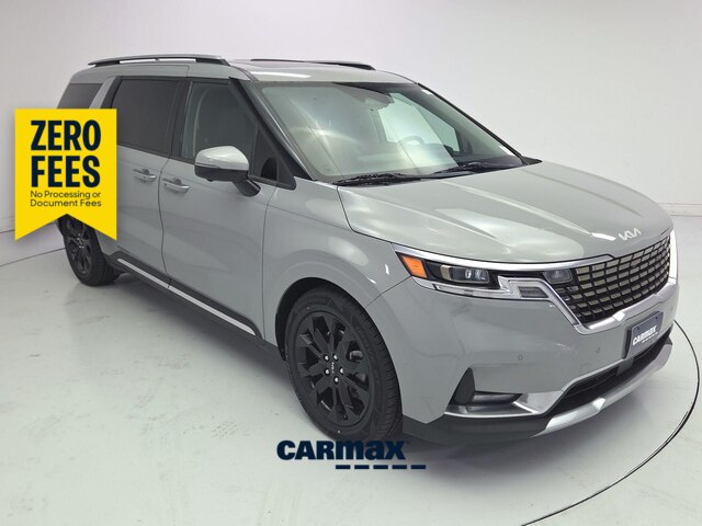Gray 2022 Kia Carnival Minivan Front-Wheel Drive Automatic