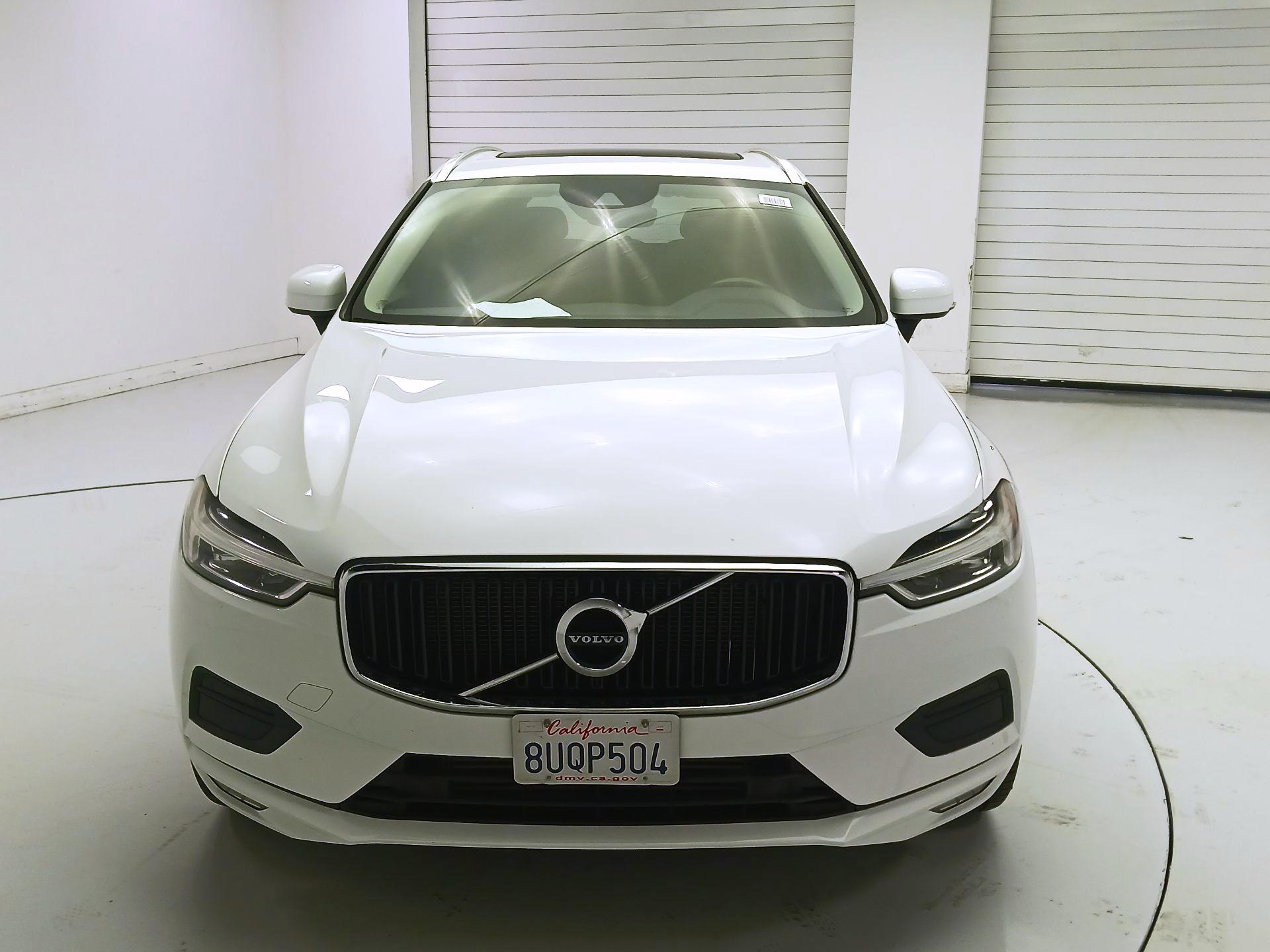 Thumbnail: 2021 Volvo XC60 - 2