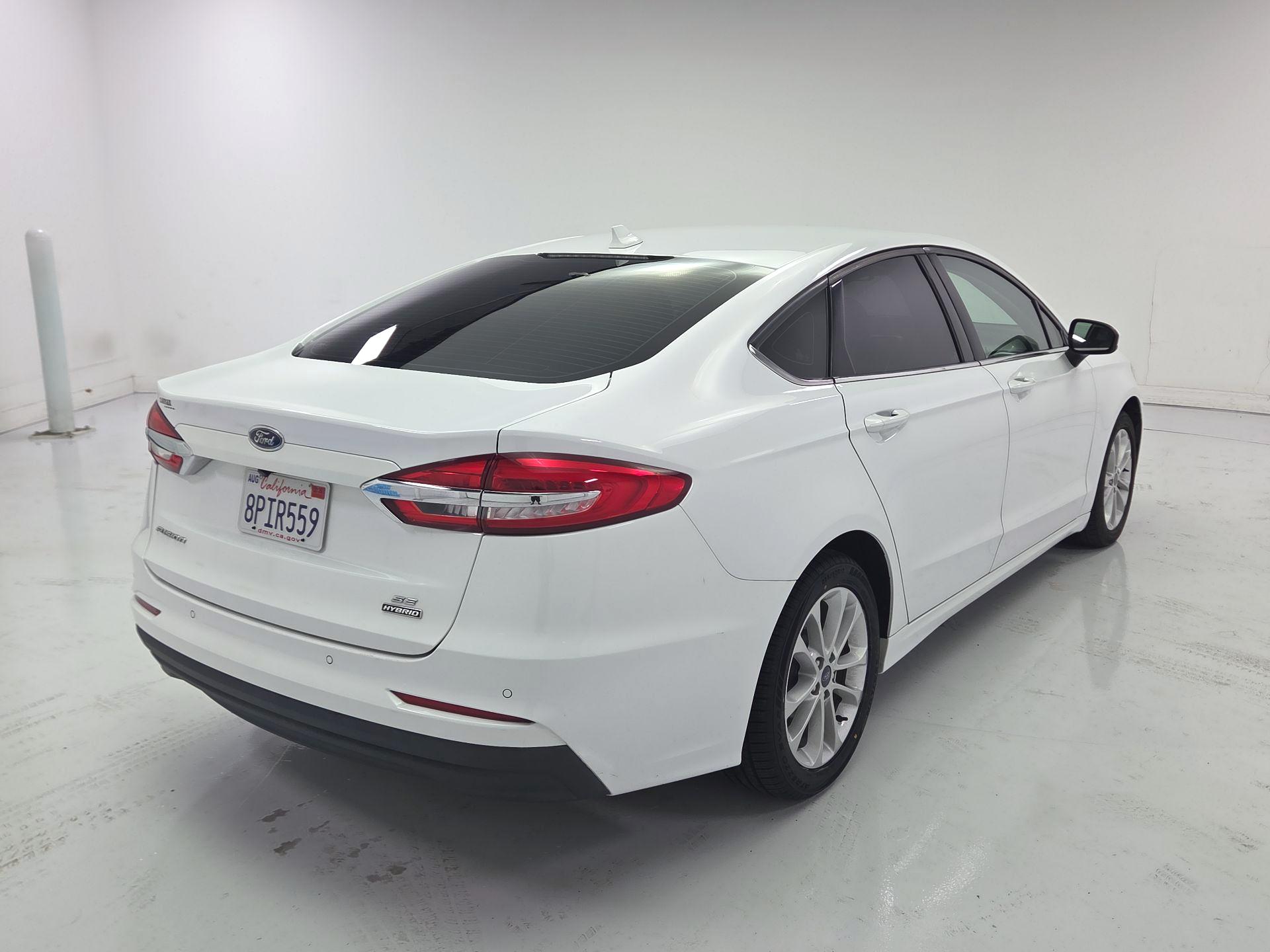 Thumbnail: 2020 Ford Fusion - 5