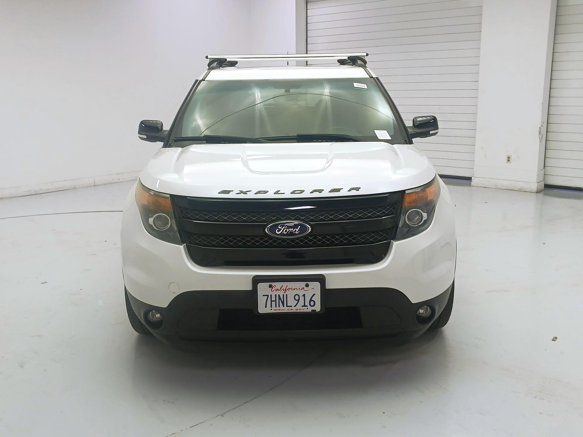 Thumbnail: 2015 Ford Explorer - 2