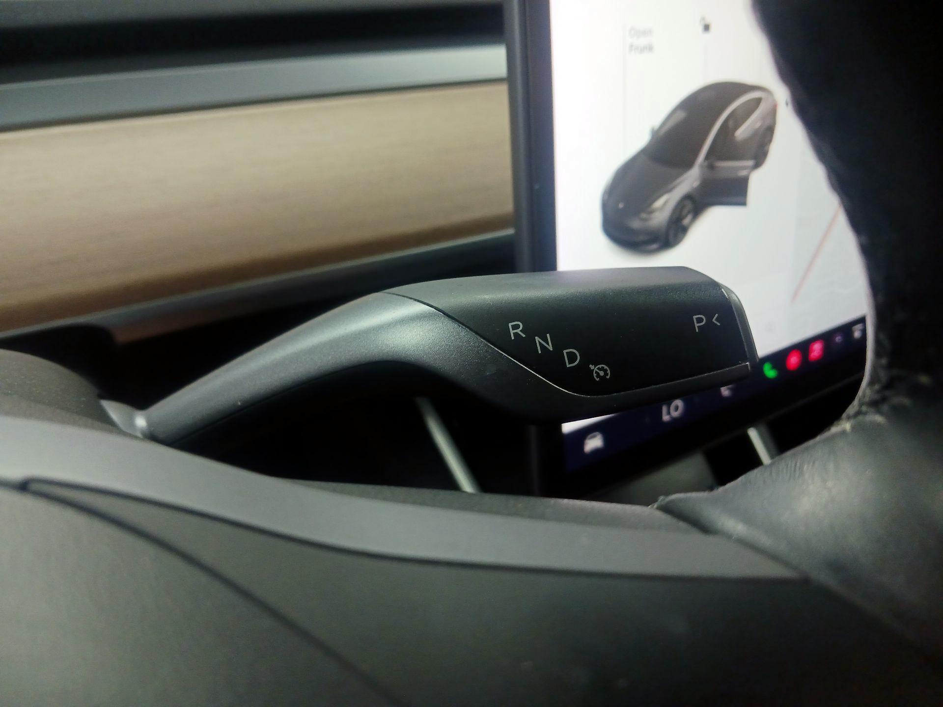 Thumbnail: 2019 Tesla Model 3 - 14