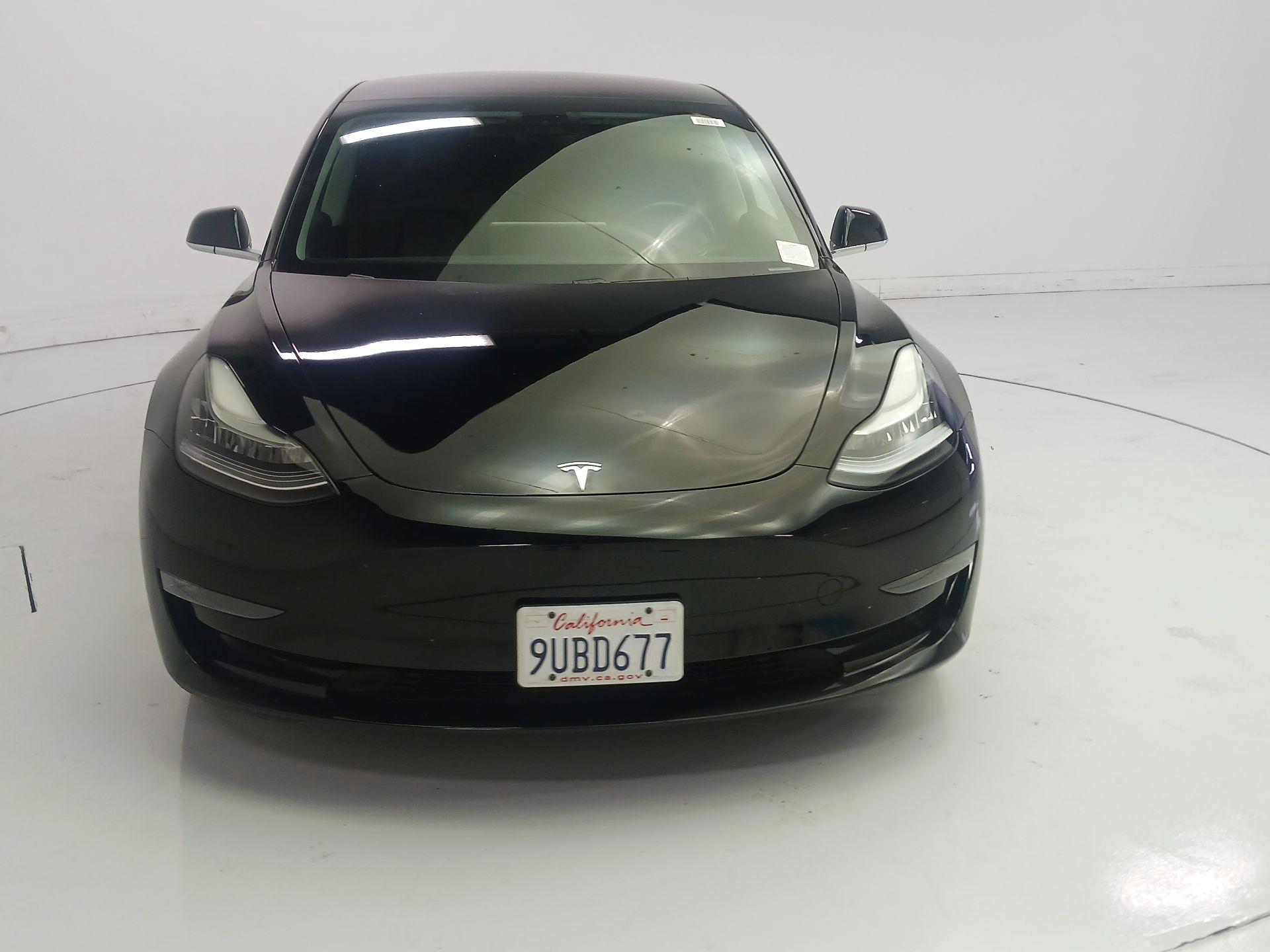 Thumbnail: 2019 Tesla Model 3 - 2