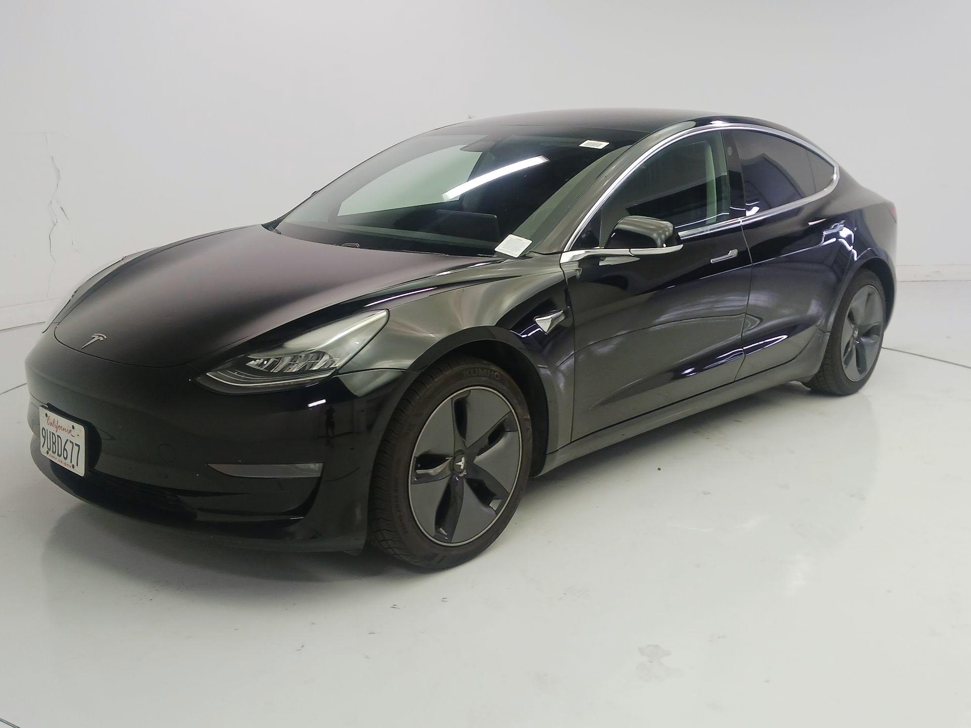 Thumbnail: 2019 Tesla Model 3 - 3