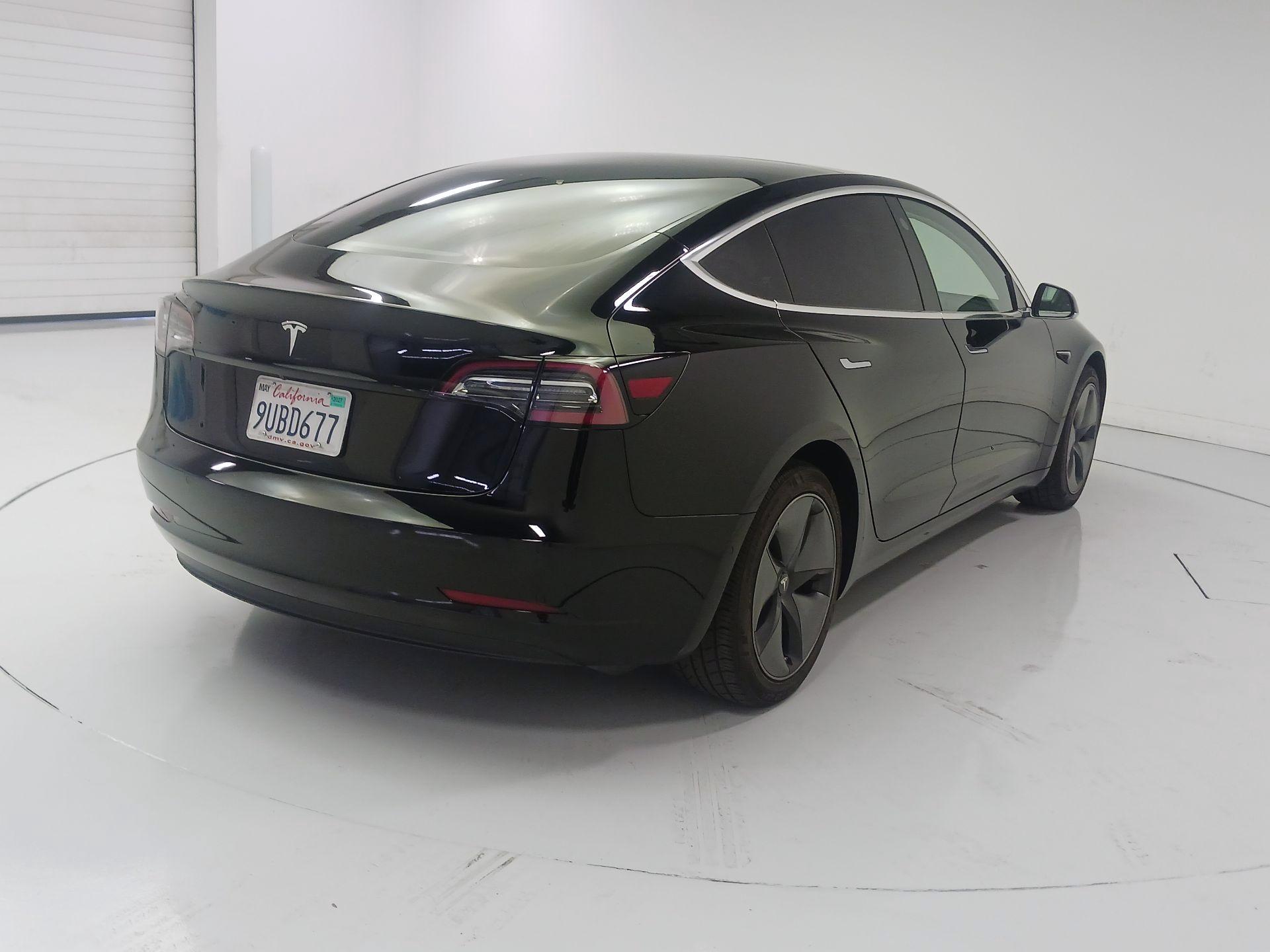 Thumbnail: 2019 Tesla Model 3 - 5