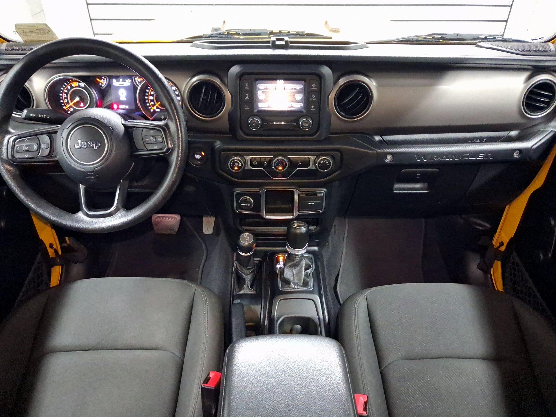 Thumbnail: 2020 Jeep Wrangler - 9