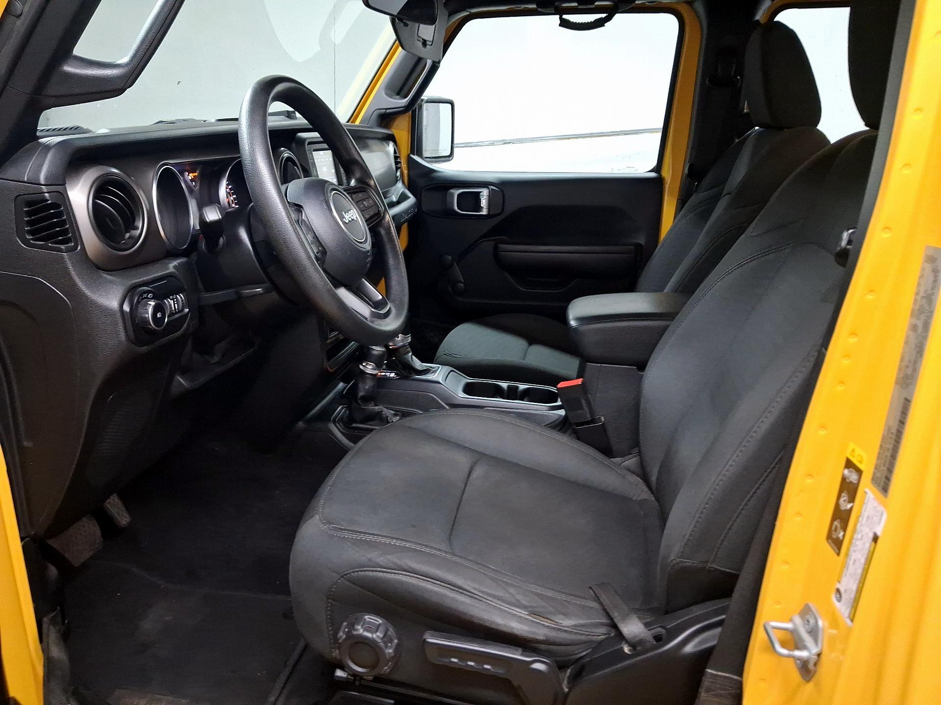 Thumbnail: 2020 Jeep Wrangler - 11