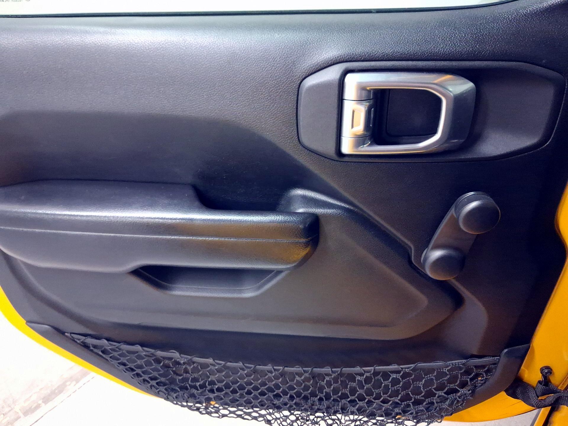 Thumbnail: 2020 Jeep Wrangler - 12